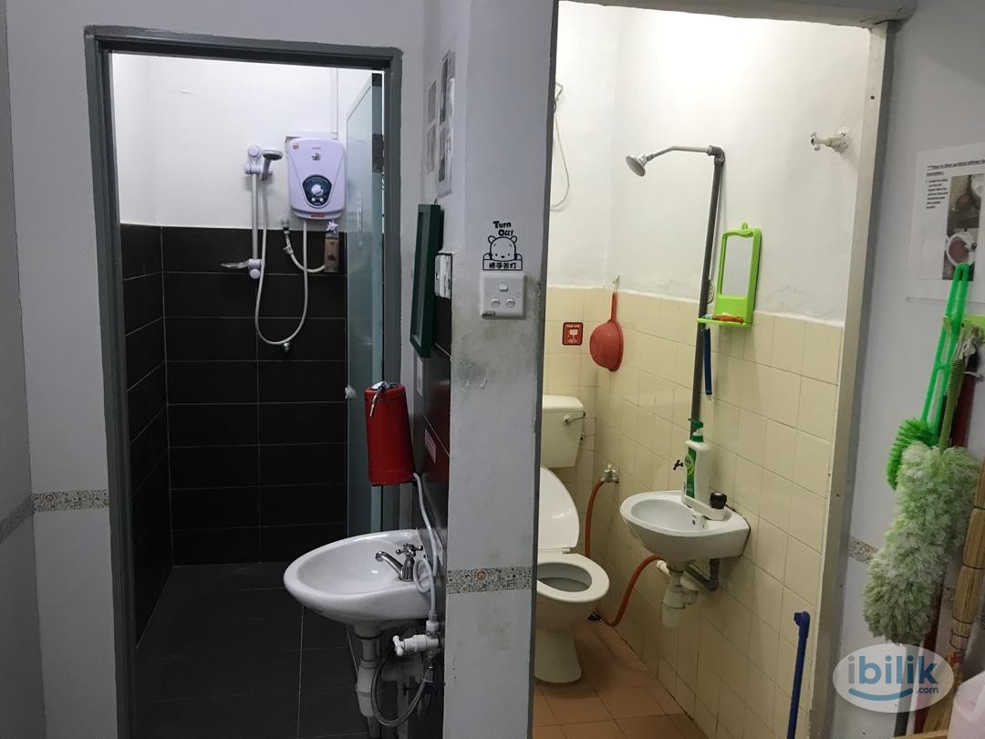 Single Room at Medan Putra Business Centre, Bandar Menjalara - Image 3