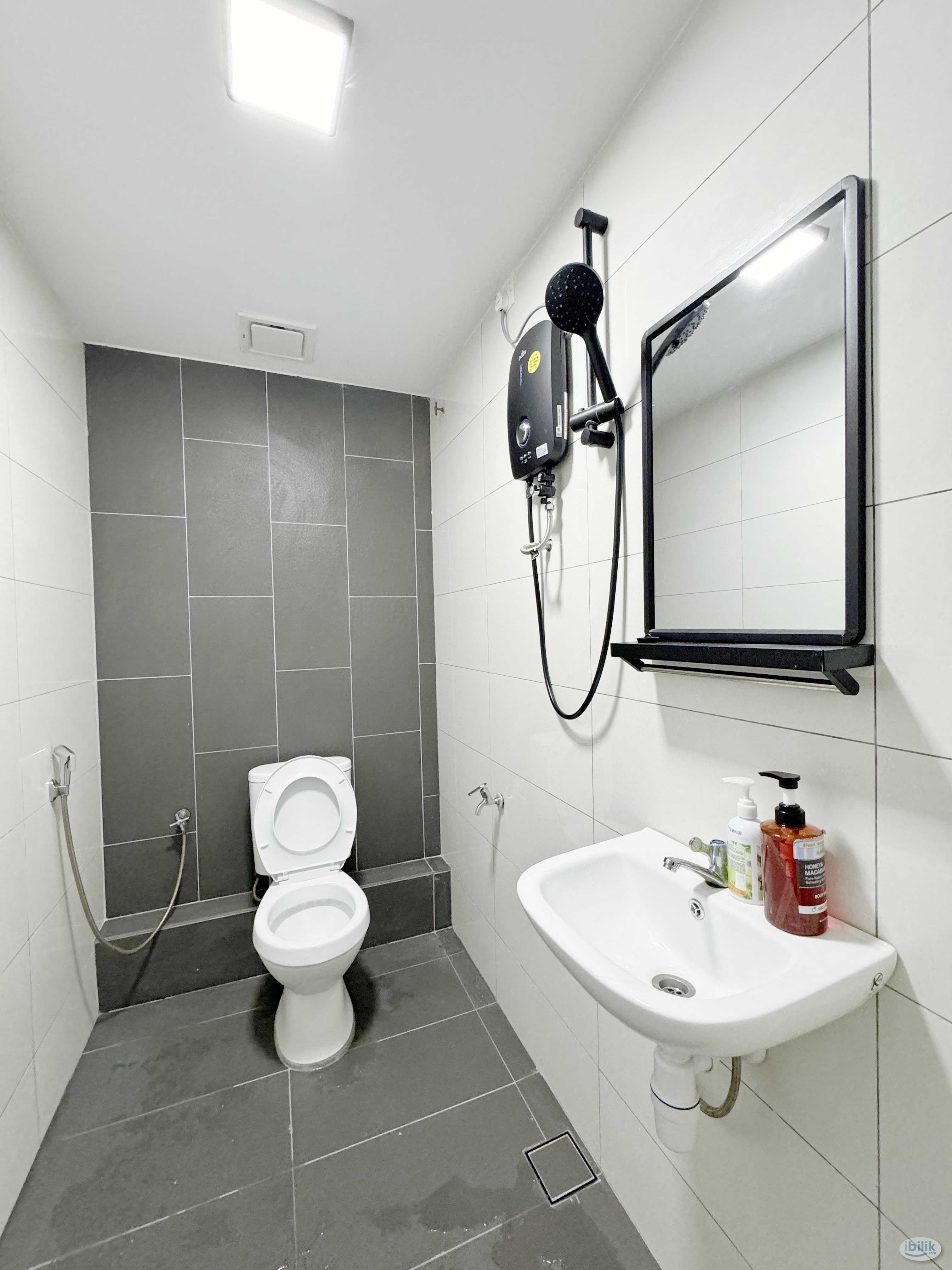 Single Room at PJS 9, Bandar Sunway - Image 5