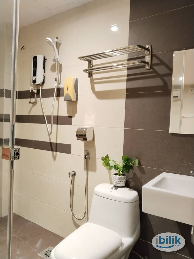 Study at UiTM Shah Alam❓ Room for Rent attach Private Toilet near Klang, Batu 3 - Image 2