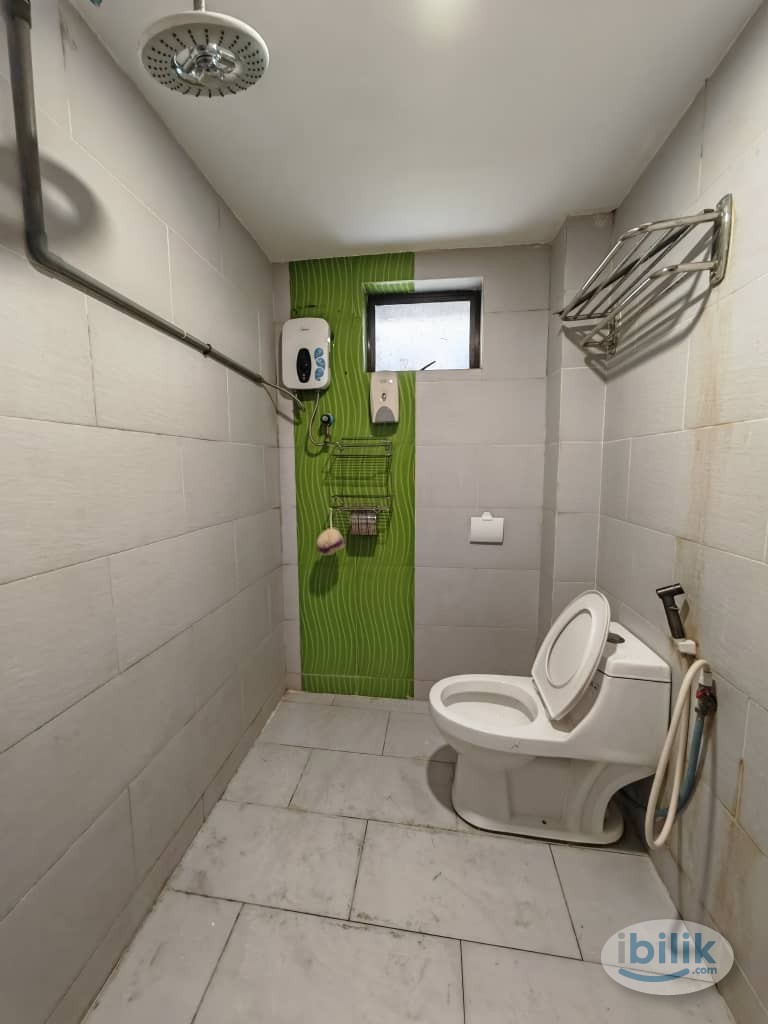 📍PELANGI MASTER ROOM FOR RENT 💰LOW DEPOSIT 💰NO AGENT FEES📍TAMAN PELANGI JB - Image 3