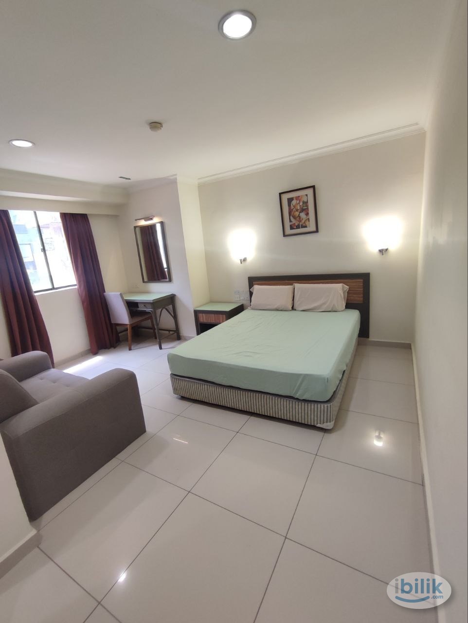 [Corona Inn] Available Queen Master Room with Private Bathroom 🚽 at Bukit Bintang, KL City Centre Near Sungei Wang Plaza - Image 1