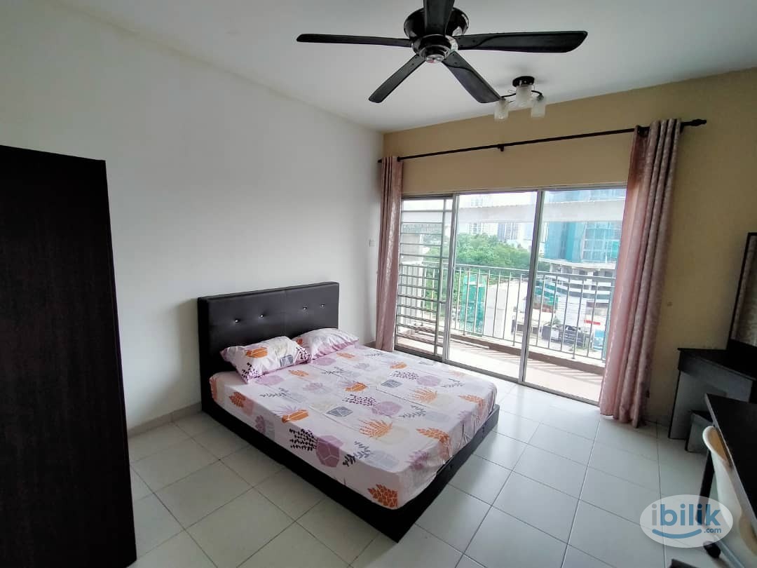 FEMALE/ MALE UNIT COZY BALCONY Room at Suria Jelatek Residence, Ampang Hilir near to LRT Jelatek KLCC Seri Maya Gleneagl - Image 1