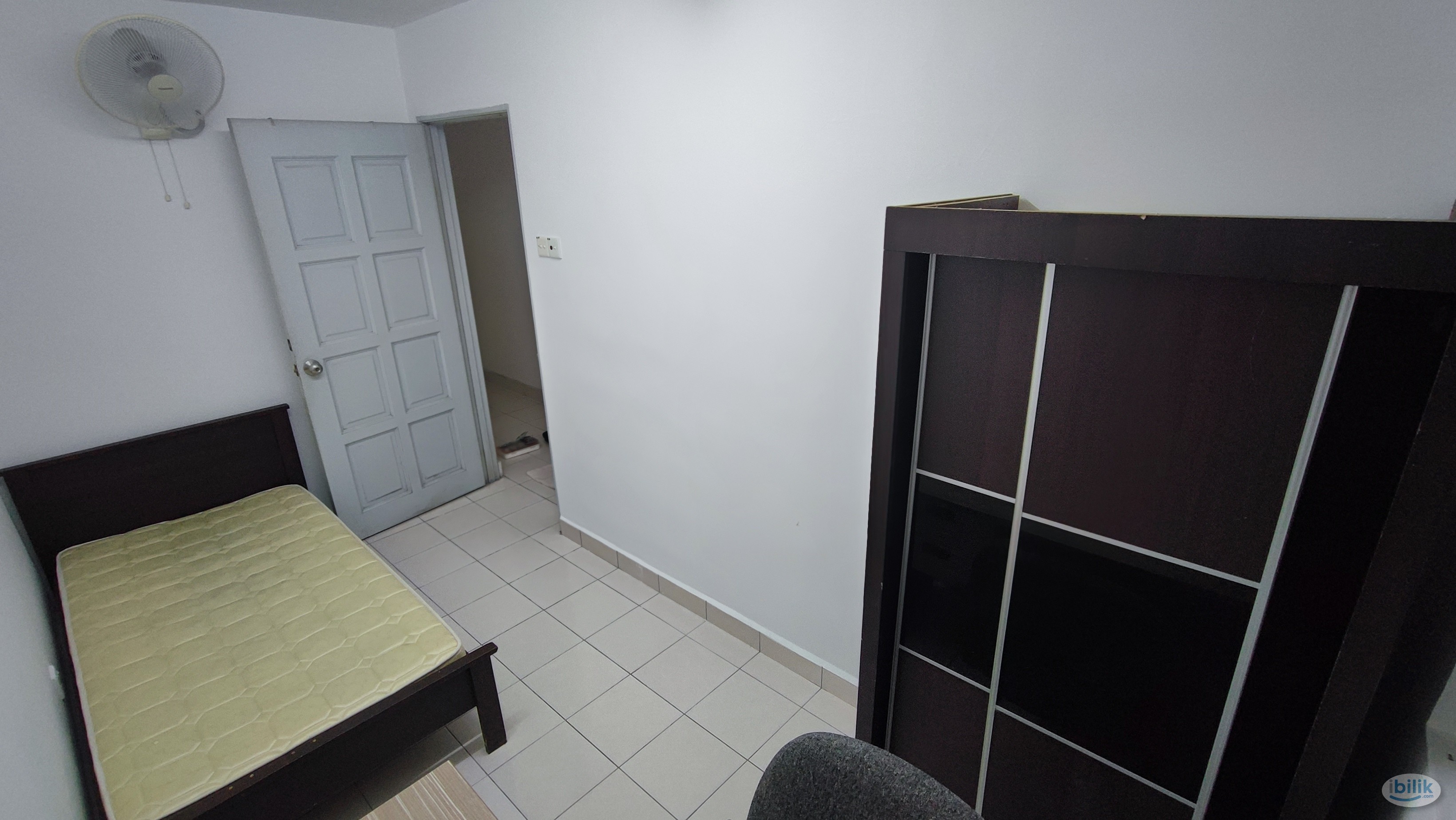 Single Room at Bandar Sunway, Petaling Jaya - Image 4