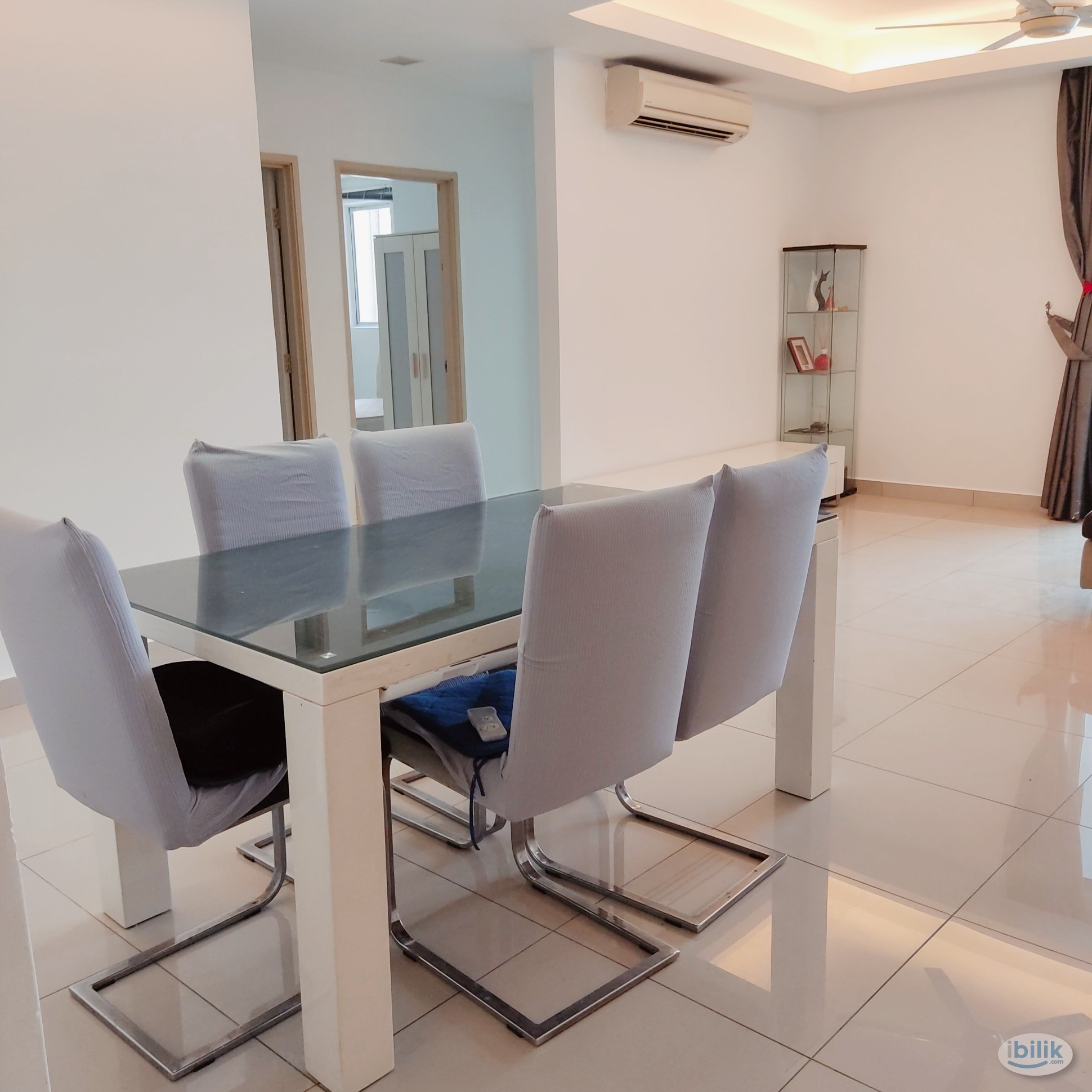 Girls House, Comfy Master Room, Safe Security near Olive Hill, Equine Park Putra Permai, Hosp Serdang, UPM, Putrajaya, I - Image 2