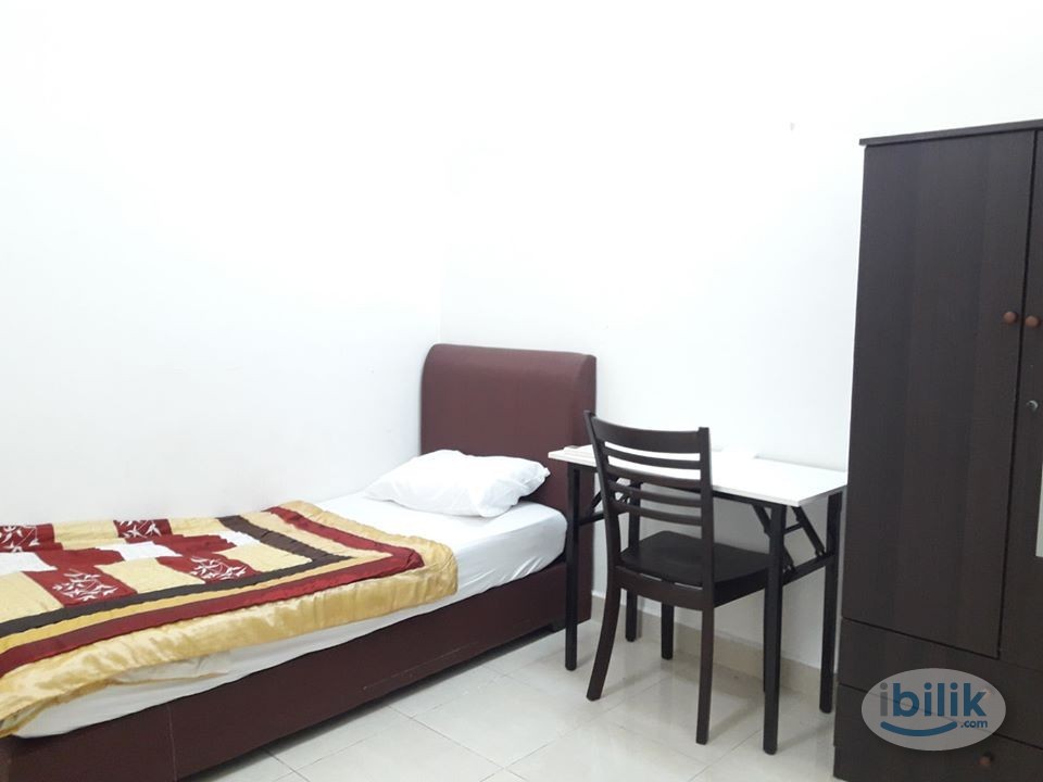 single room available at pelangi utama - Image 3