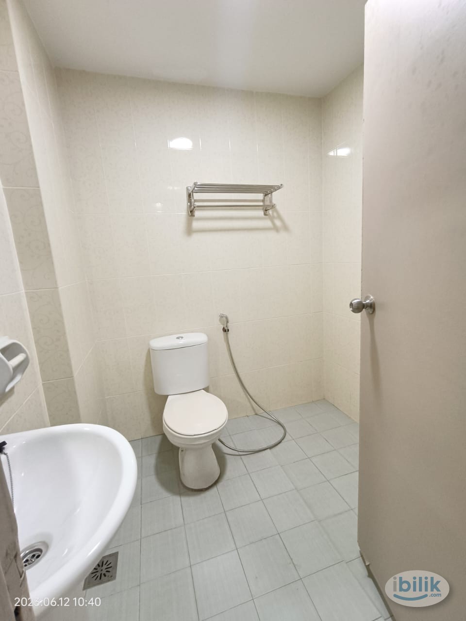 [Star Town Inn] Zero Deposit‼ Available Master Room at Jalan Imbi, Bukit Bintang Near to Berjaya Times Square / MRT Imbi - Image 5