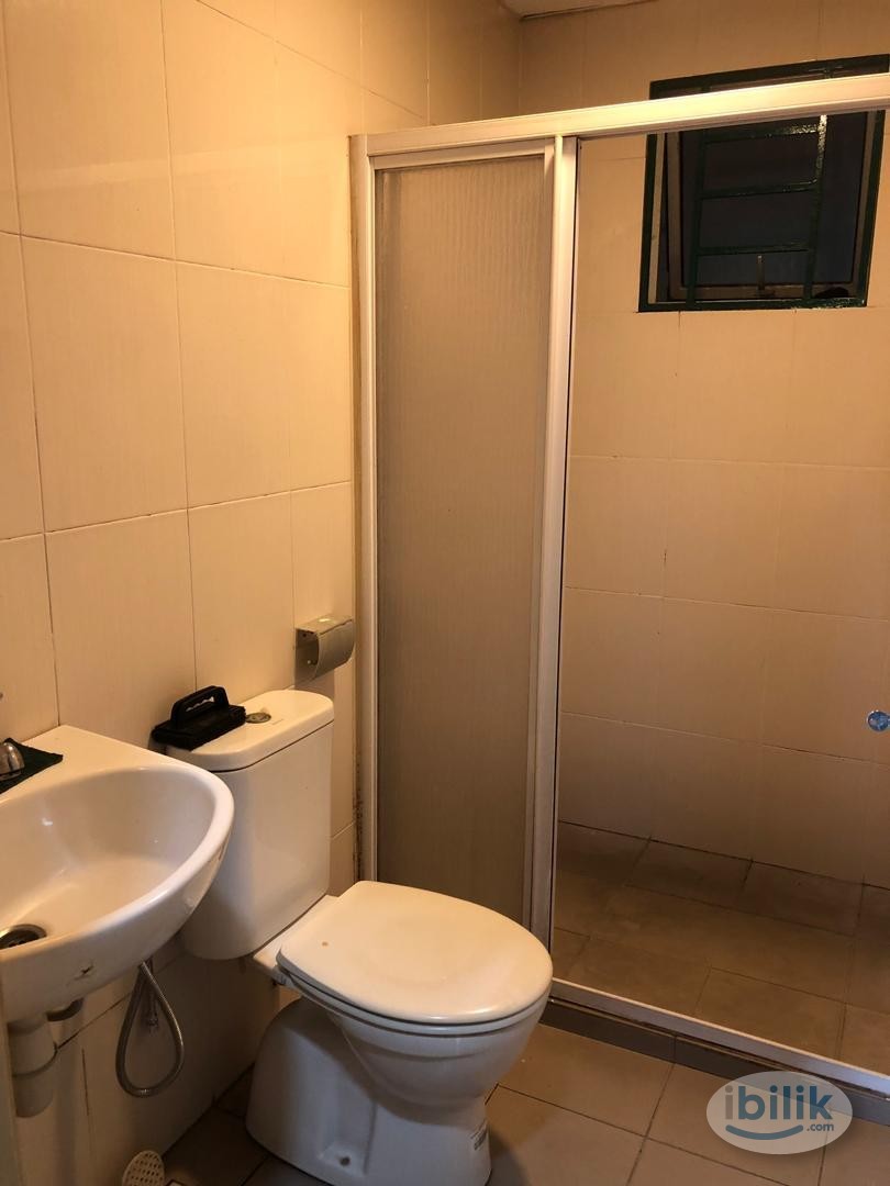 Single Room at OUG Parklane, Old Klang Road - Image 4