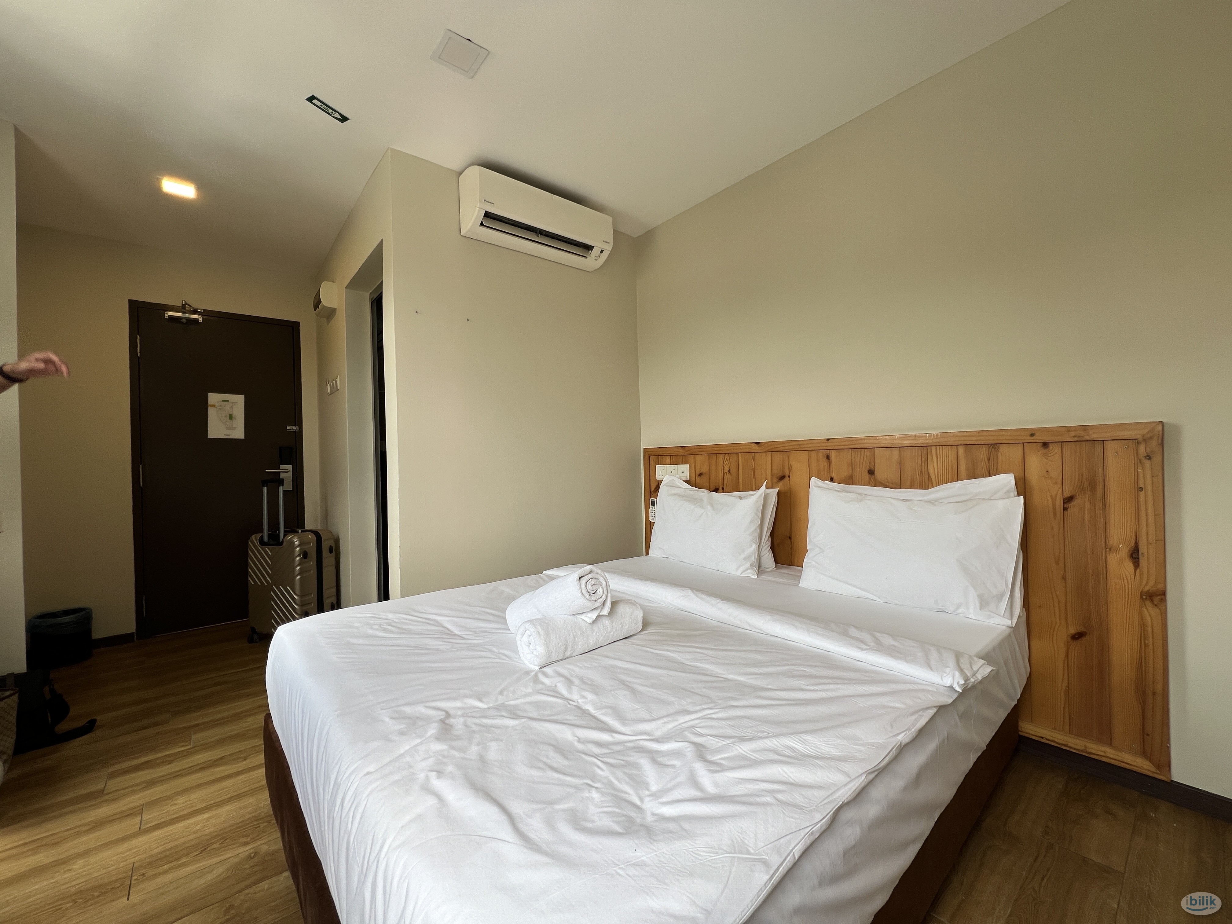 Working at Shah Alam Hospital ❓ Available Master Room near Seksyen 7 - Image 2