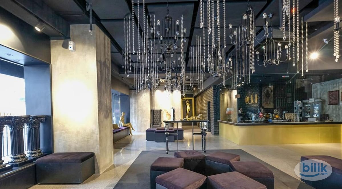 [Hulo Boutique] LOoking for a Room with Private Bathroom ❓🚽 Available King Room in Bukit Bintang / Low Yat Plaza / KL Ci - Image 3