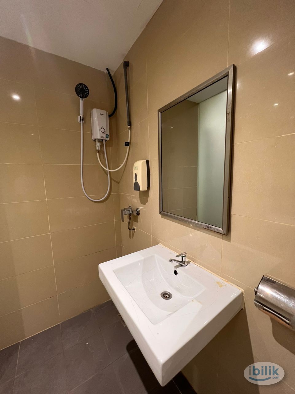 [Ocean Seventy Seven] Zero Deposit‼ Super Single Room at Kota Raya, Pudu near to Petaling Streets / Central Market / LRT - Image 2