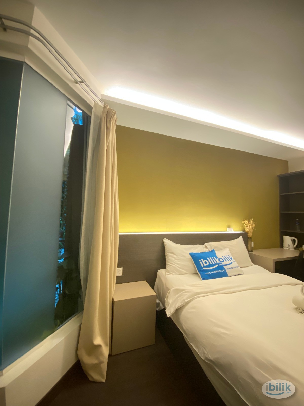 [City Edge] Availabel Queen Master Room at Cheras in Taman Maluri! 10 mins 🚶‍♀️ to MRT Station 🚡 - Image 1