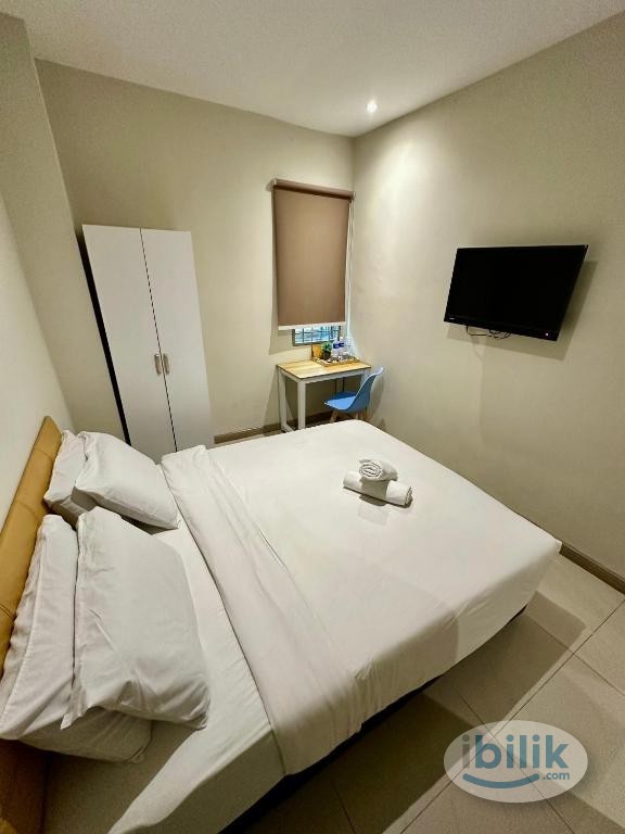 [Swan Cottage] Available Master Queen Room in Subang Jaya @ PJS 8 Bandar Sunway. 6mins 🚶‍♀️ Mentari LRT 🚡 - Image 1