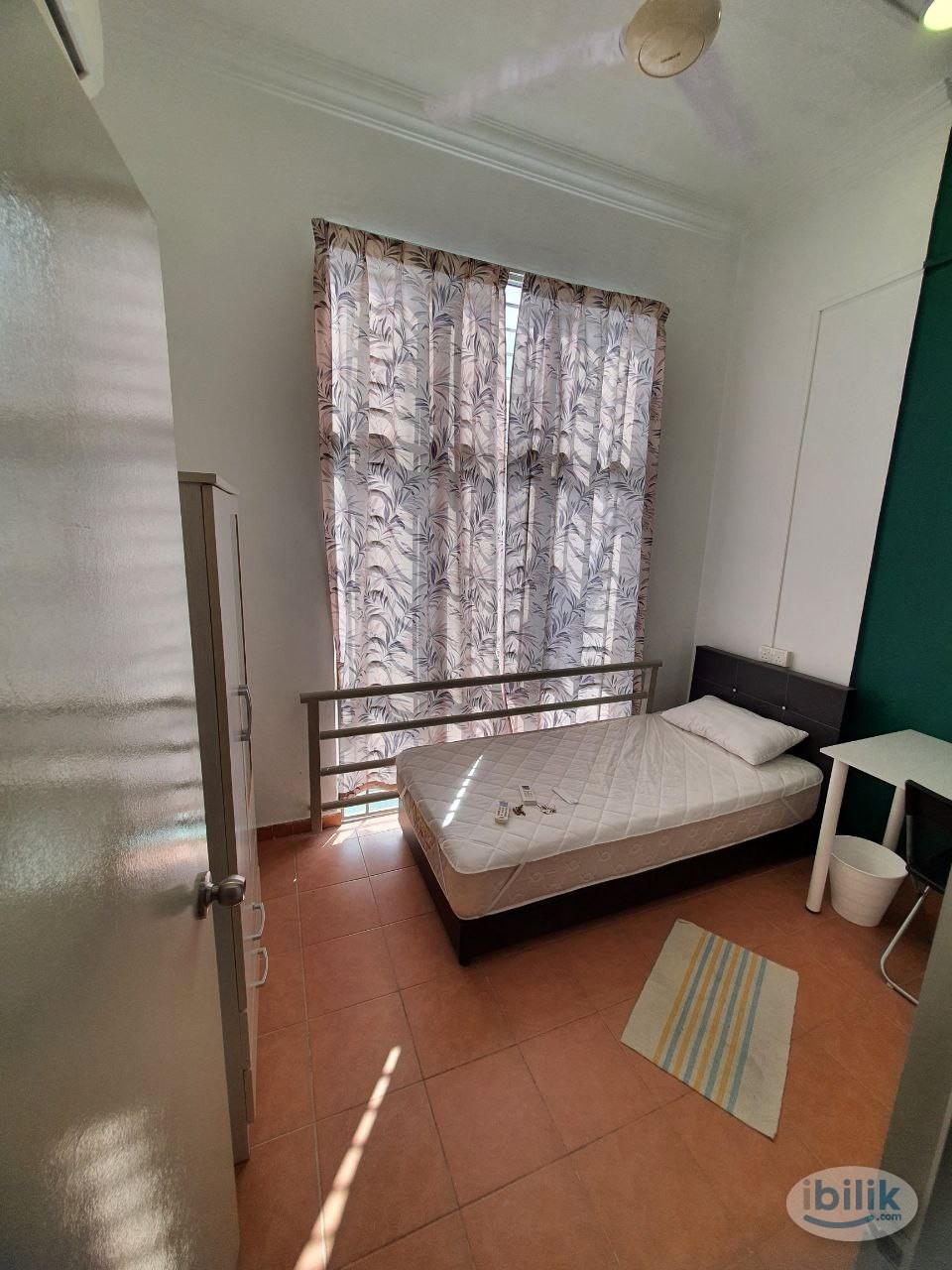 Single Room at Casa Subang, UEP Subang Jaya - Image 1