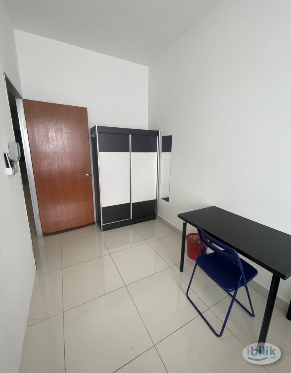 🚶‍♂️Pavilion 2, FREE WIFI+WATER+ELECTRIC, Middle Room at The Havre, Bukit Jalil - Image 2