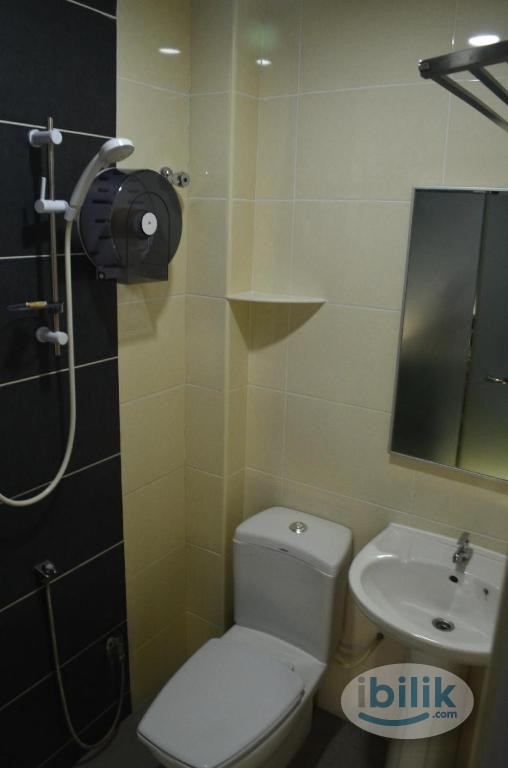Working at Mid Valley ❓Available Room at Cheras Selangor near MRT station - Image 1