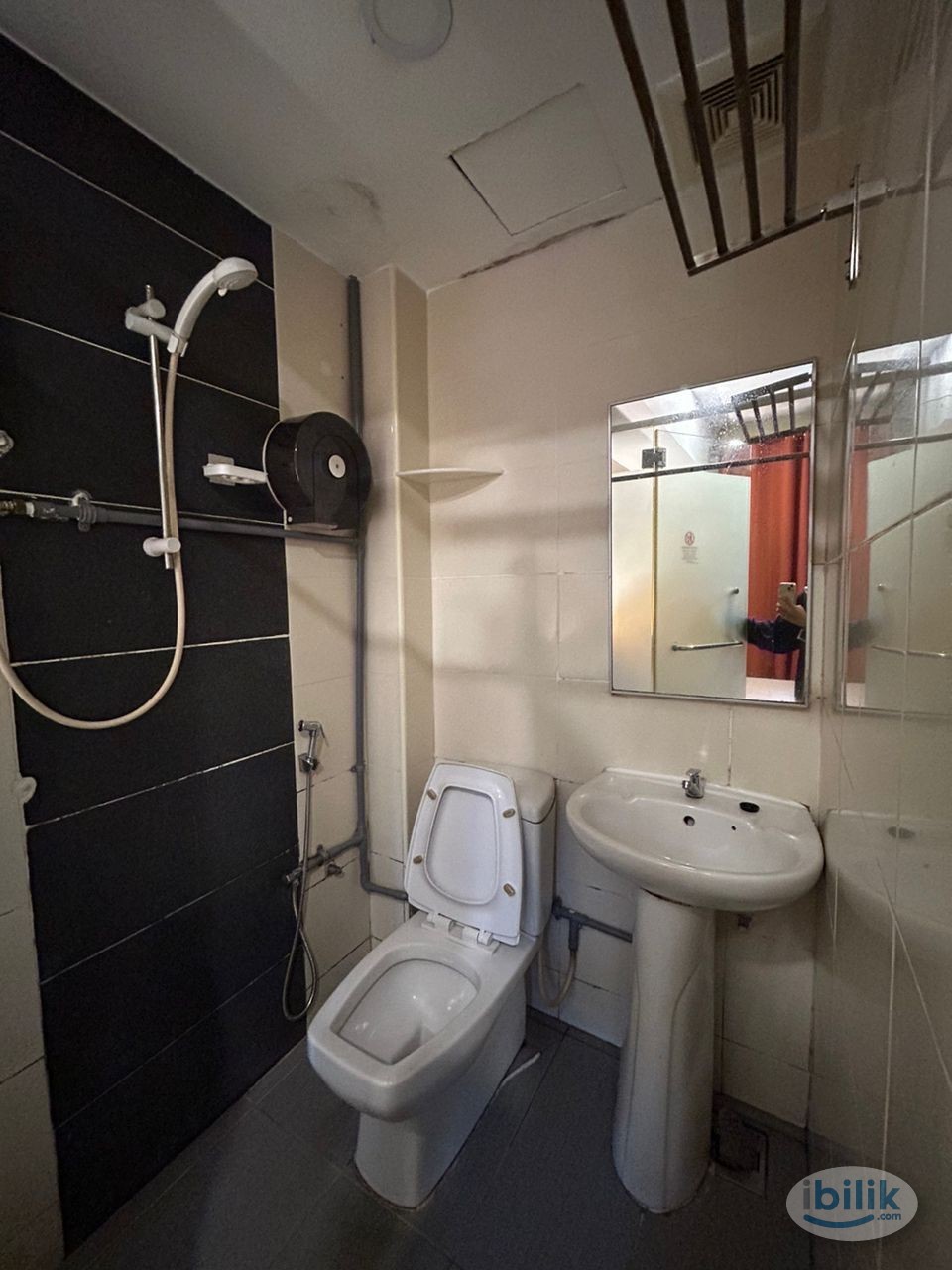 💥ZERO DEPOSIT | MASTER ROOM WITH PRIVATE TOILET🚽🫧 | IMMEDIATELY MOVE IN 🎃 - Image 1