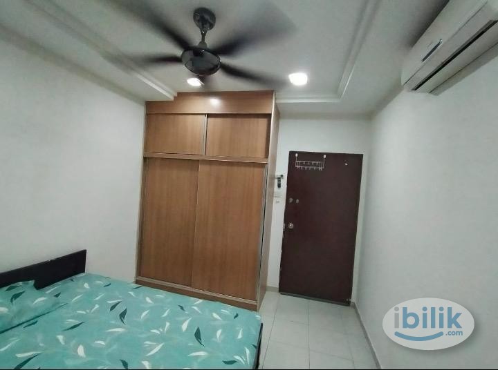 [All included] Big Middle Room at Suria Jelatek Residence, Ampang Hilir 5 minutes LRT Jelatek - Image 1