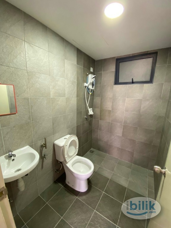 SENTUL  🏡 Free Utilities - Male Unit Master Room @ Sentul 🏡 Near Jalan Ipoh, MRT, KTM to KLCC, TRX; 10-Min Drive to Dama - Image 4
