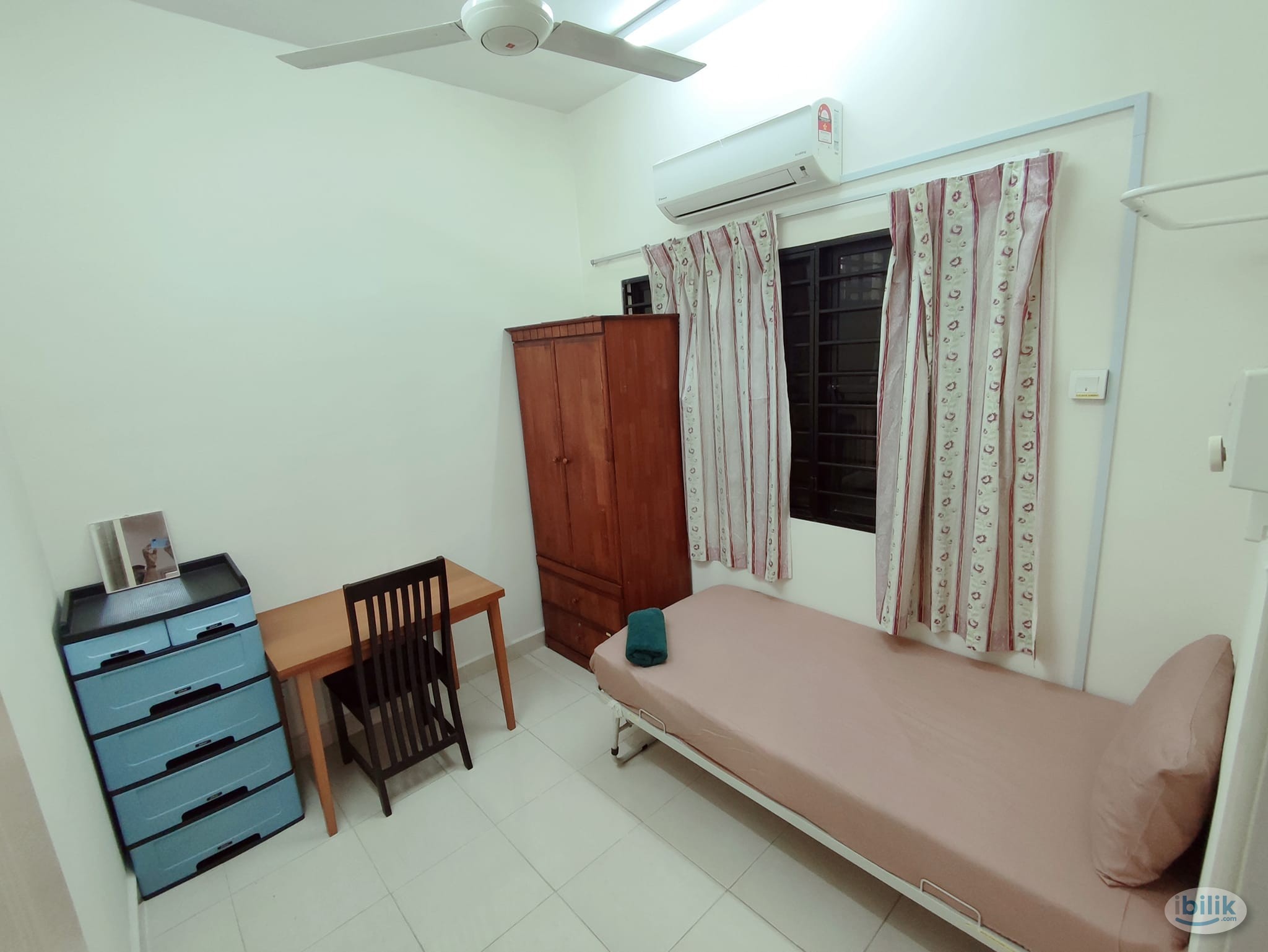 Single room available at pelangi utama - Image 1