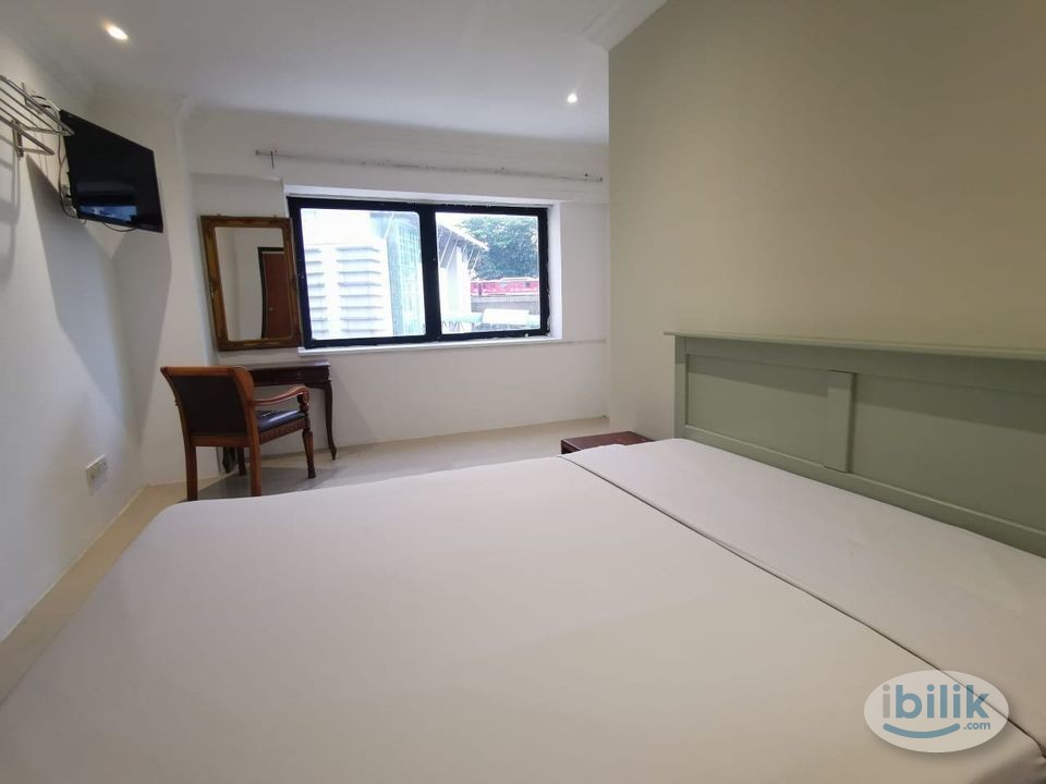 [Check Inn] Available Queen Room at Bukit Ceylon, KL City Centre Near to Pudu / Kota Raya / Masjid Jamek - Image 1