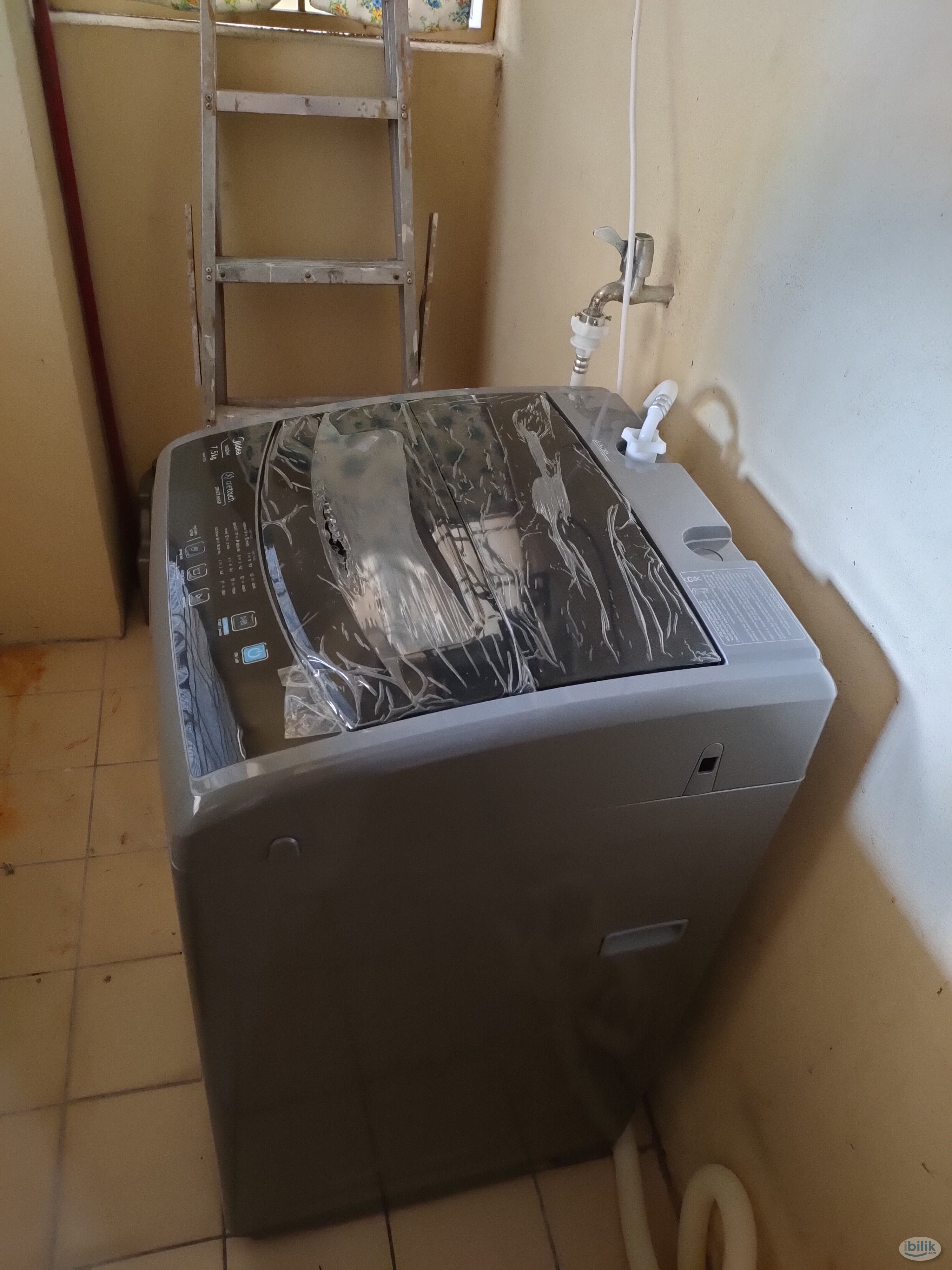 Single Room at Sri Cempaka Apartment, Kajang - Image 3