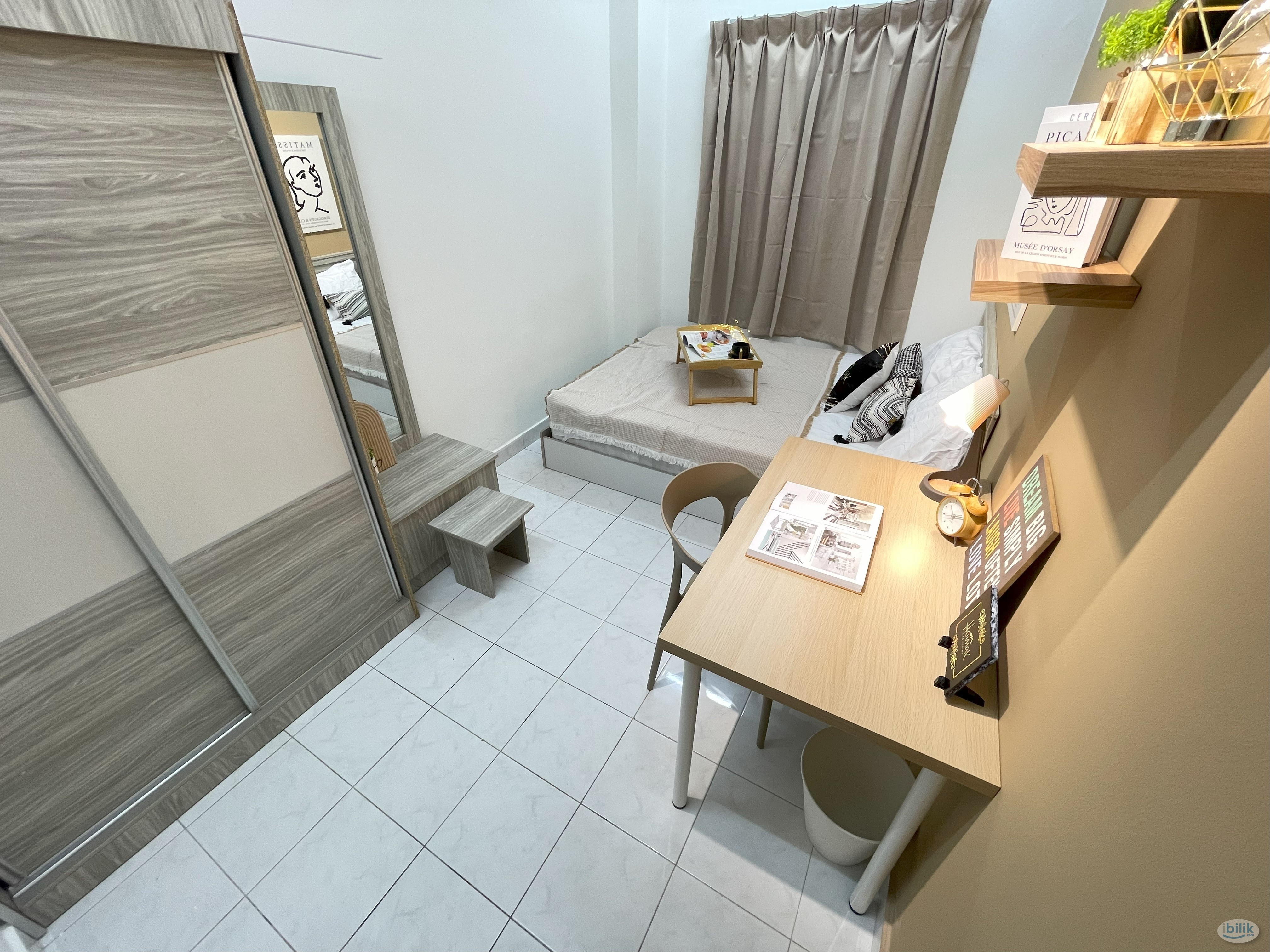 Clean Mix Gender Middle Room at Pelangi Damansara, Bandar Utama Near MRT SBK08 - Image 2
