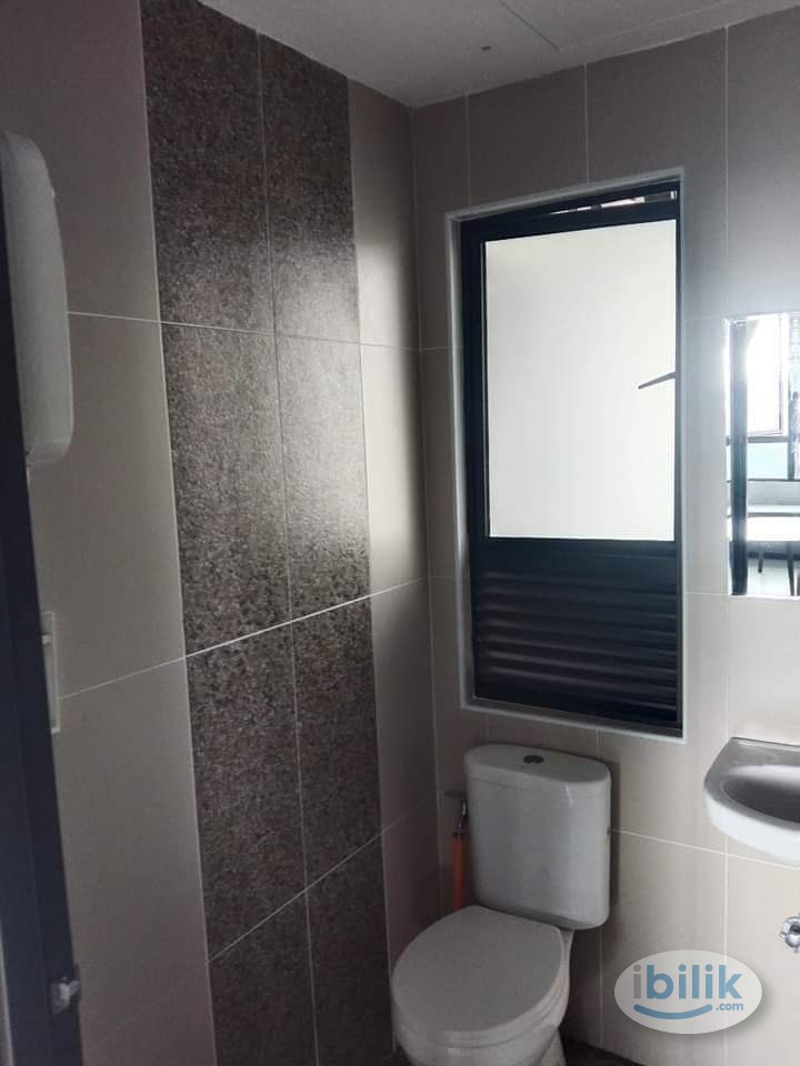 Single Room at The Heights Residence @ Taman Muzaffar Heights, Ayer Keroh - Image 2