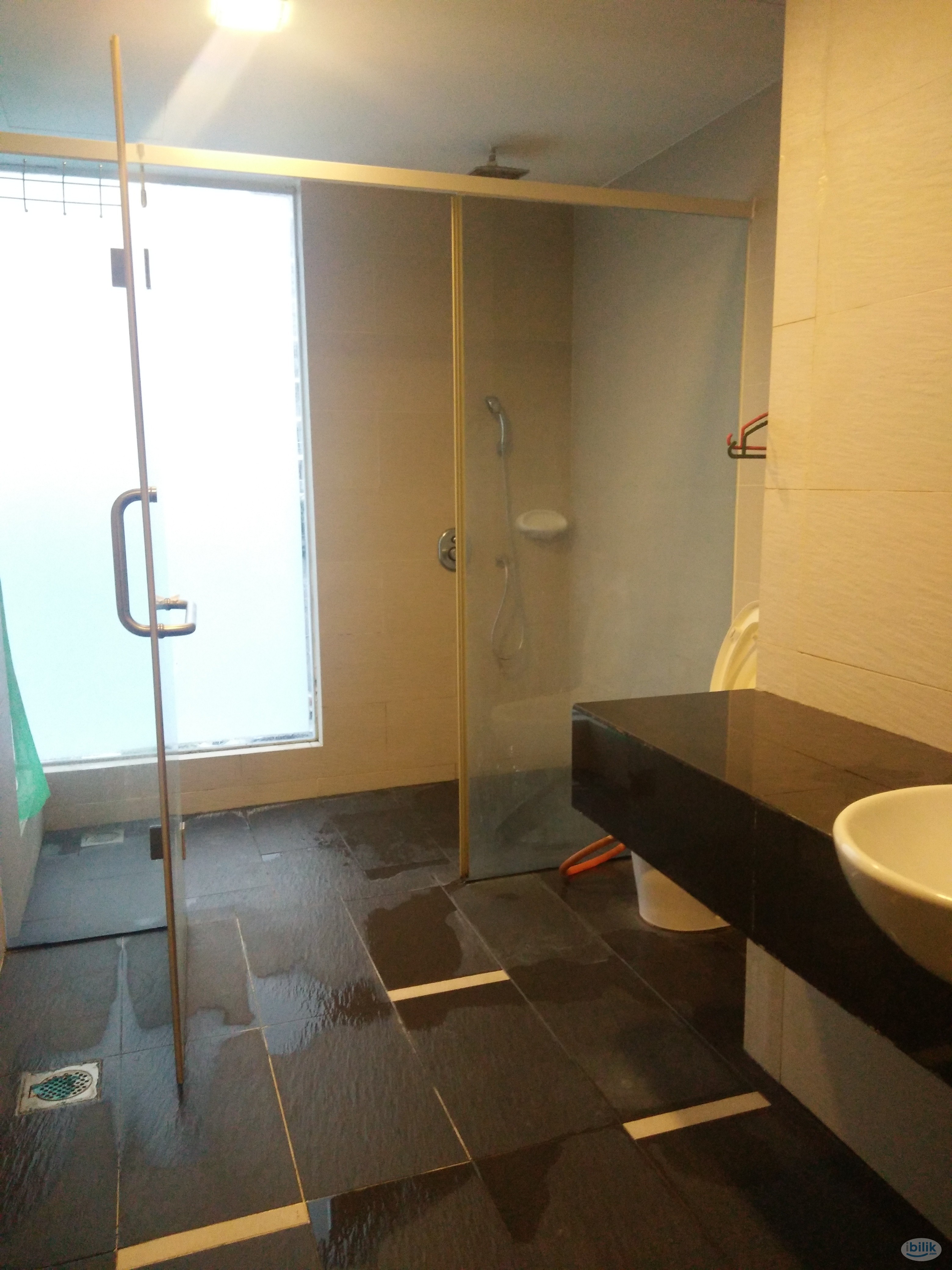 Affordable Master Room at Zen Residence, Puchong - Image 4