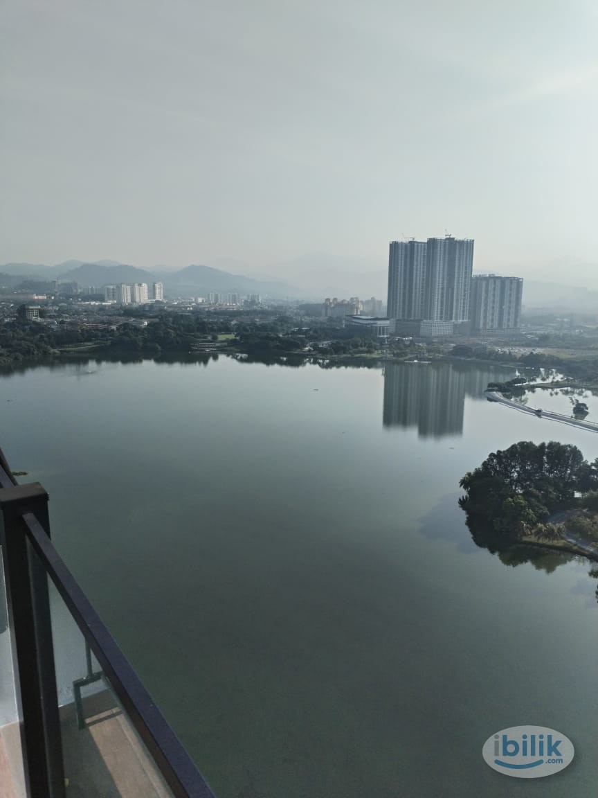 Lakeview Balcony room at Mizumi Residences, Kepong - Image 3