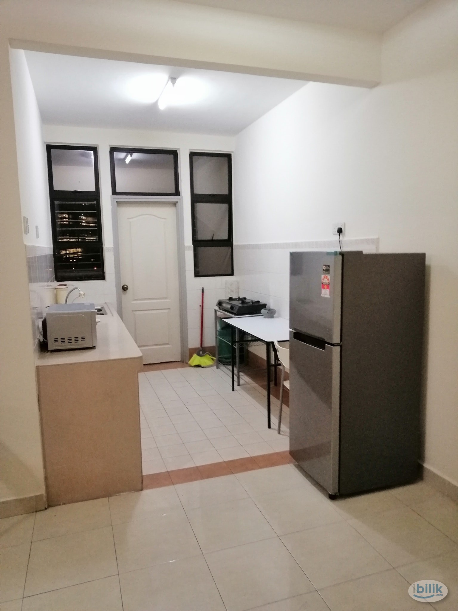 Middle room available at pelangi utama - Image 2