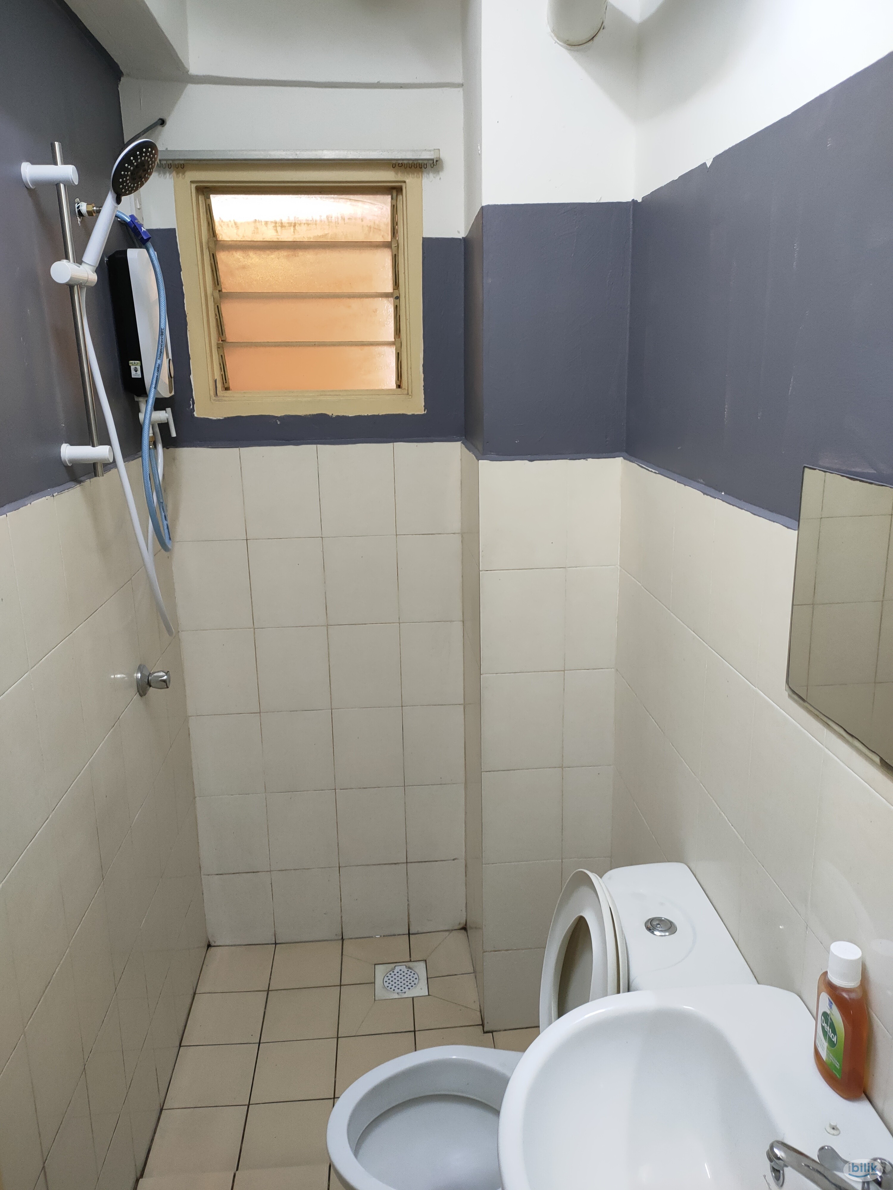 Single Room at Sri Dahlia Apartment, Kajang - Image 2