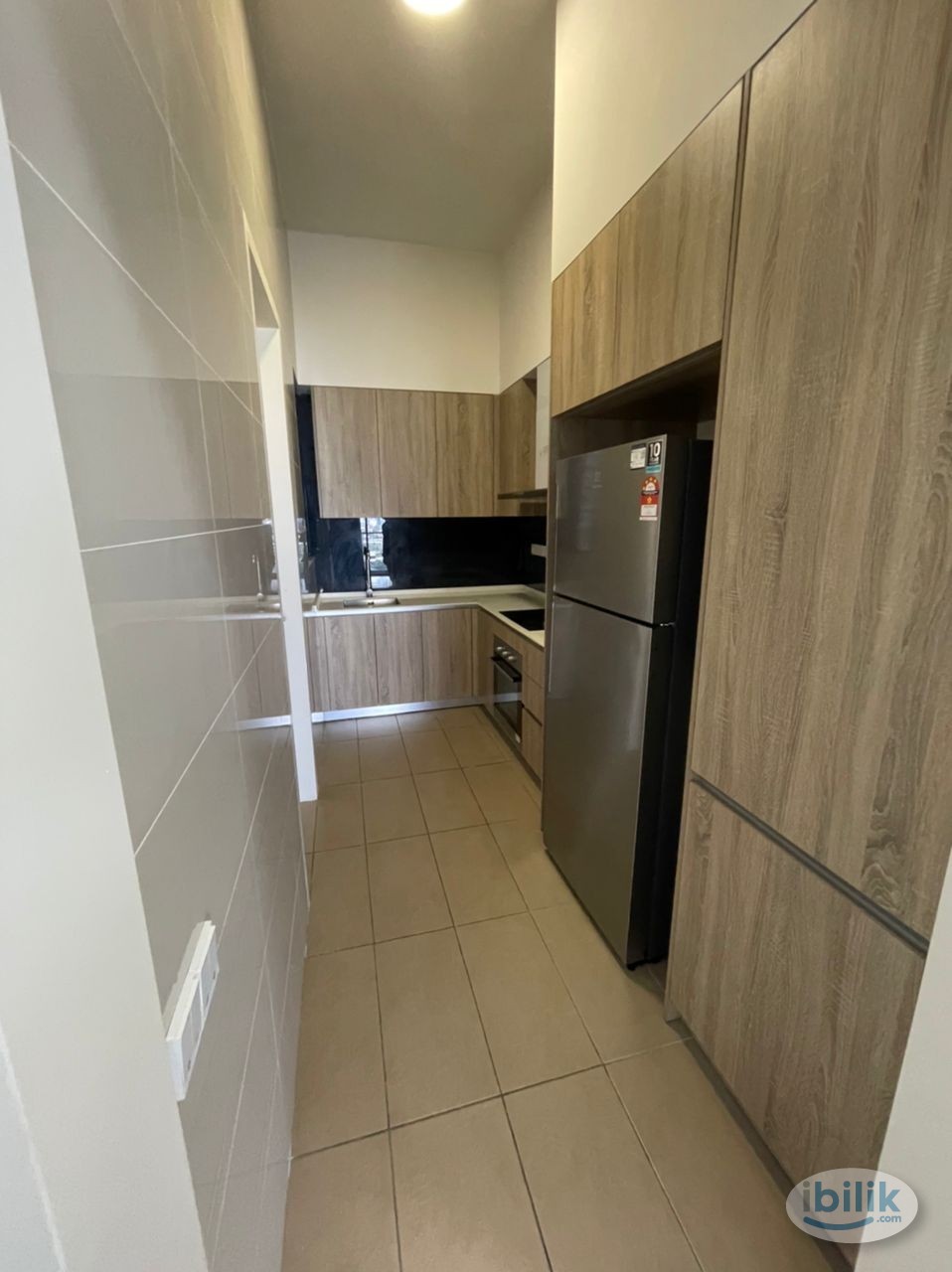 NON PARTITION, FREE WIFI+UTILITIES, Master Room at Nidoz Residences, Desa Petaling - Image 4
