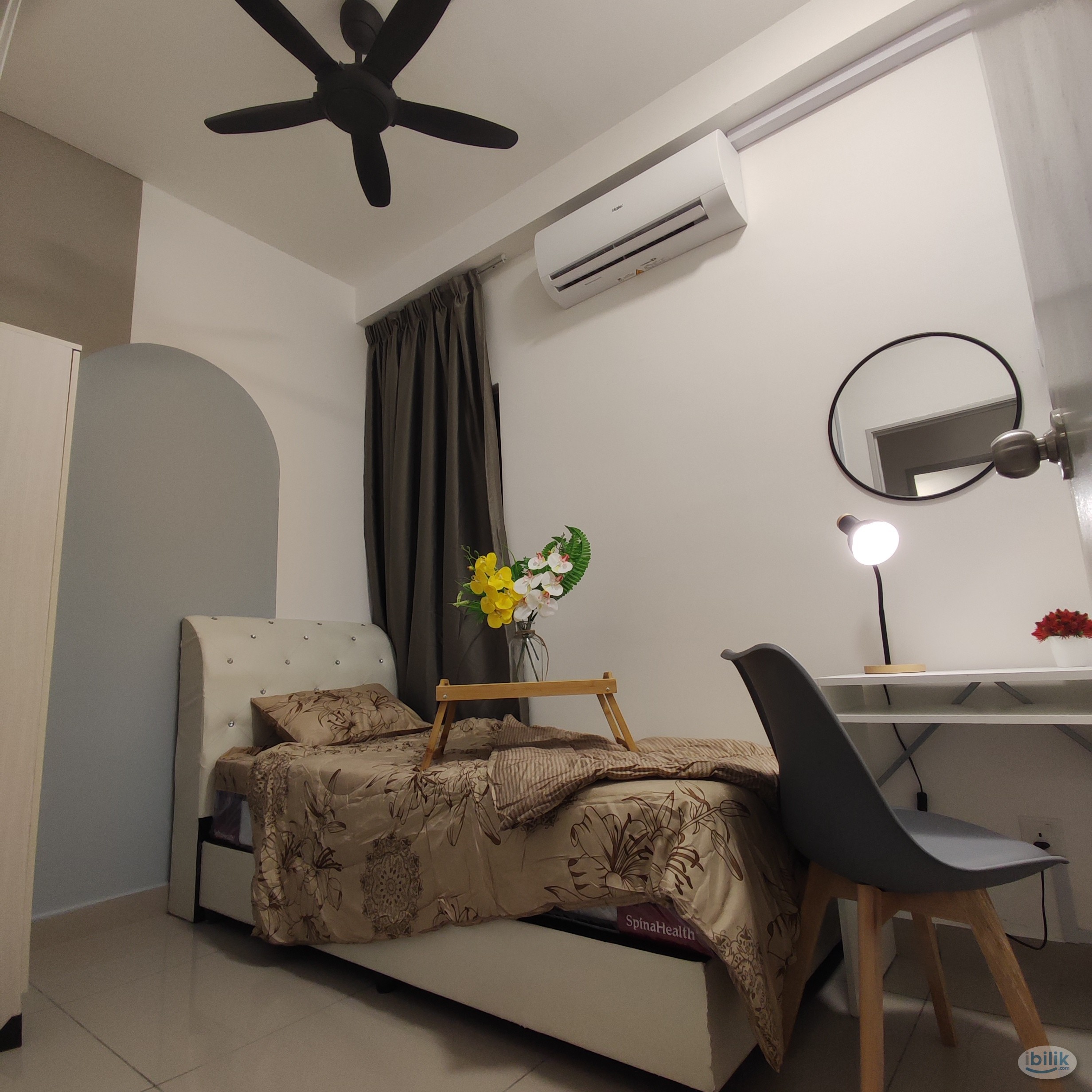 Single Room at Acacia Residences, Sepang - Image 1