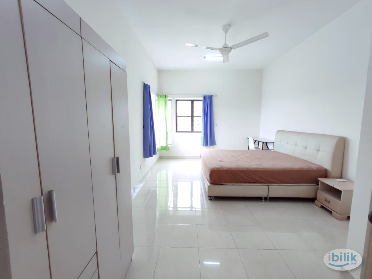 Female Master Room at Pelangi Utama, Bandar Utama - Image 1