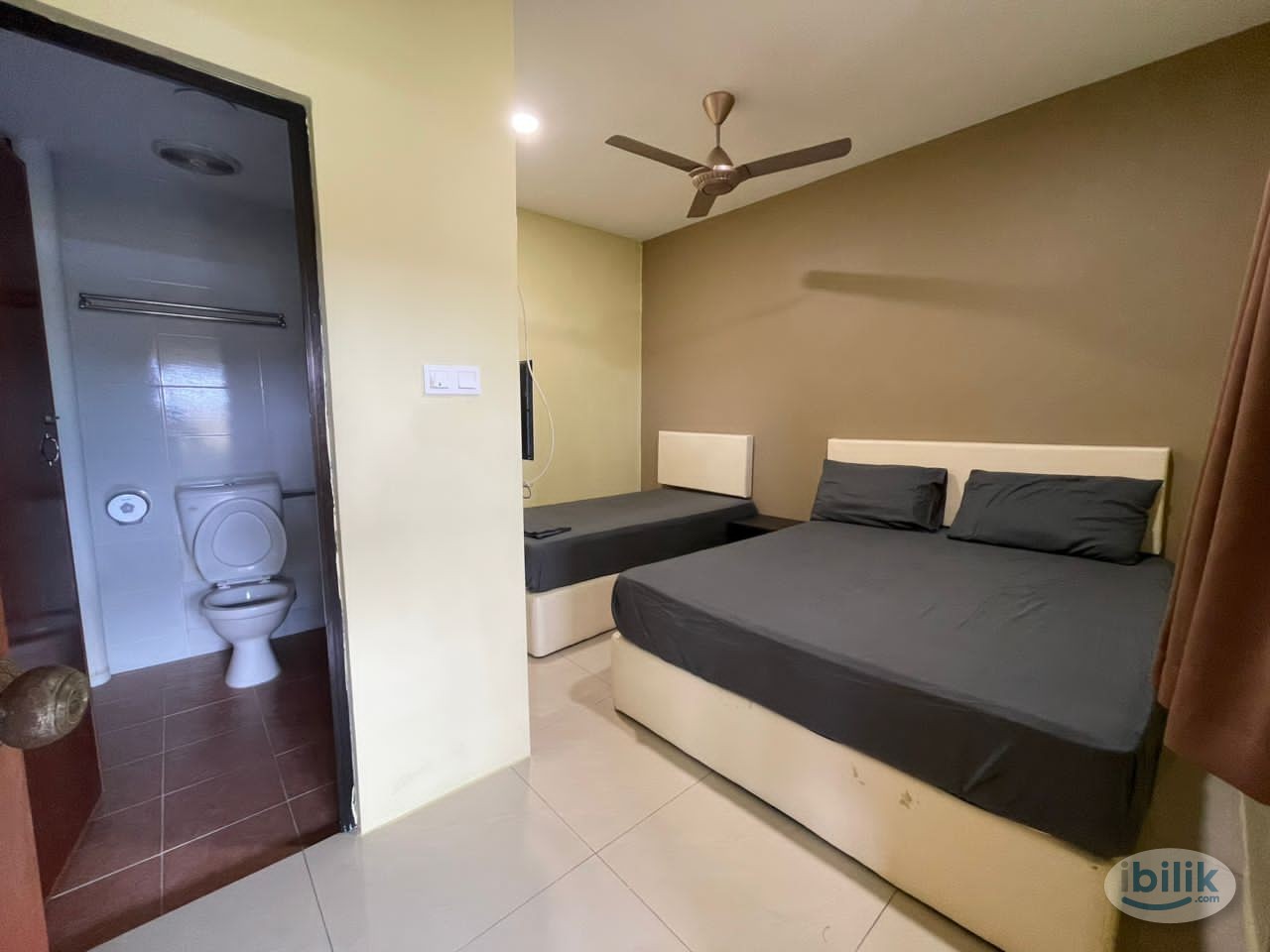 📍KSL JB ROOM FOR RENT😊LOW DEPOSIT😊Master Room at Taman Century Johor Bahru, Johor - Image 3