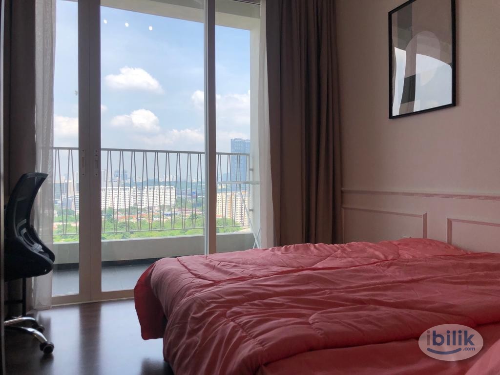 Middle Room at UNA Serviced Apartment, Cheras - Image 1