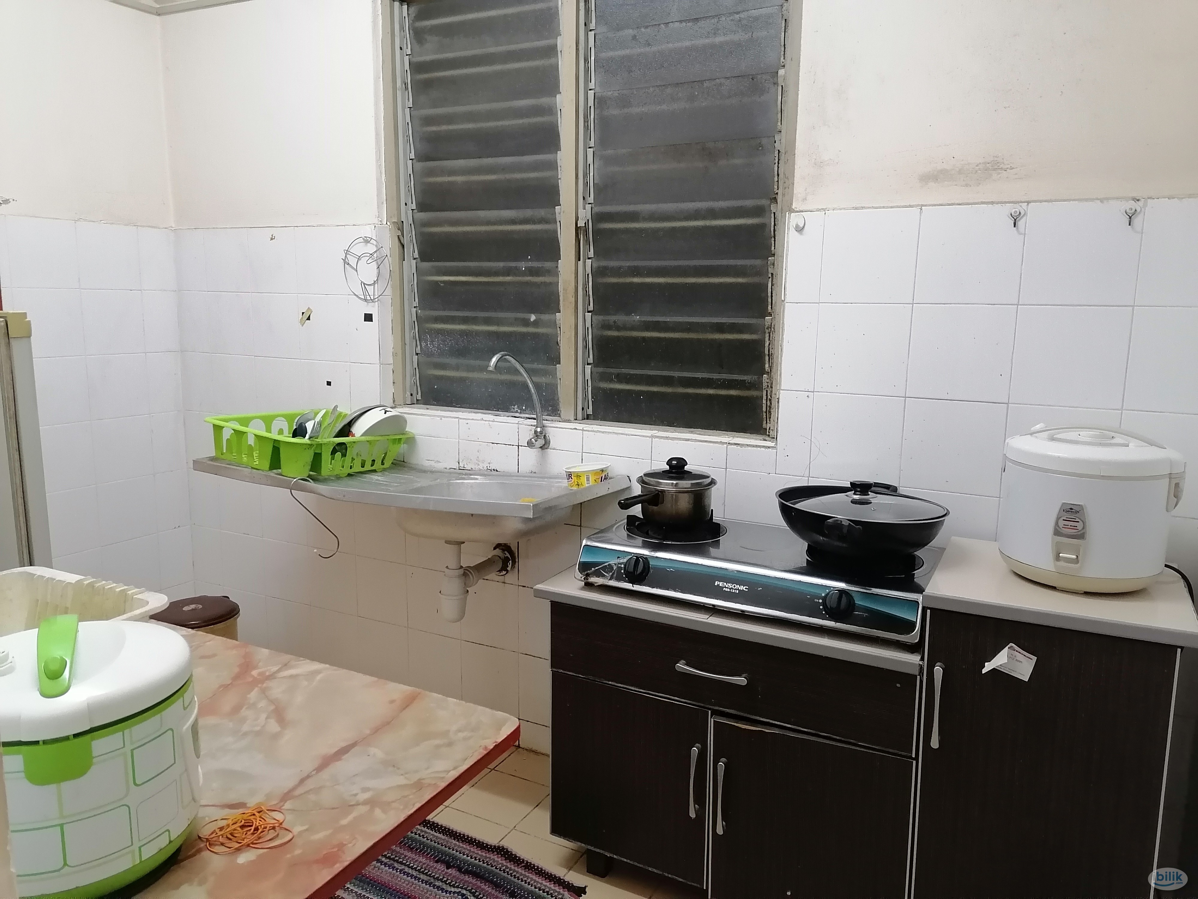 Female Only Unit Room near BMC Mall - Image 5
