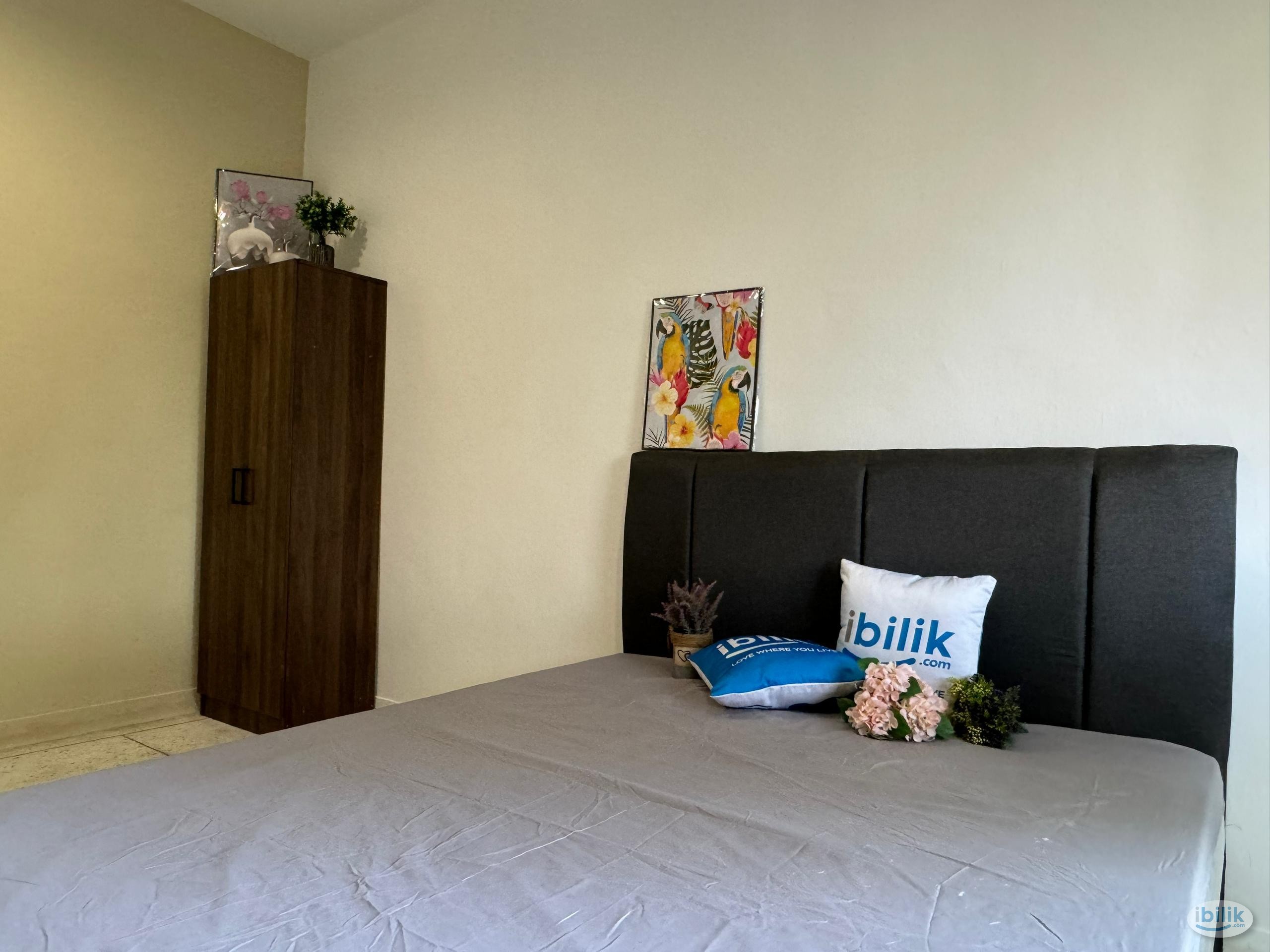 📍CIQ MASTER ROOM FOR RENT💰Suoer Low Deposit🚶🏻‍♂️Middle Room at CIQ, Johor Bahru - Image 3