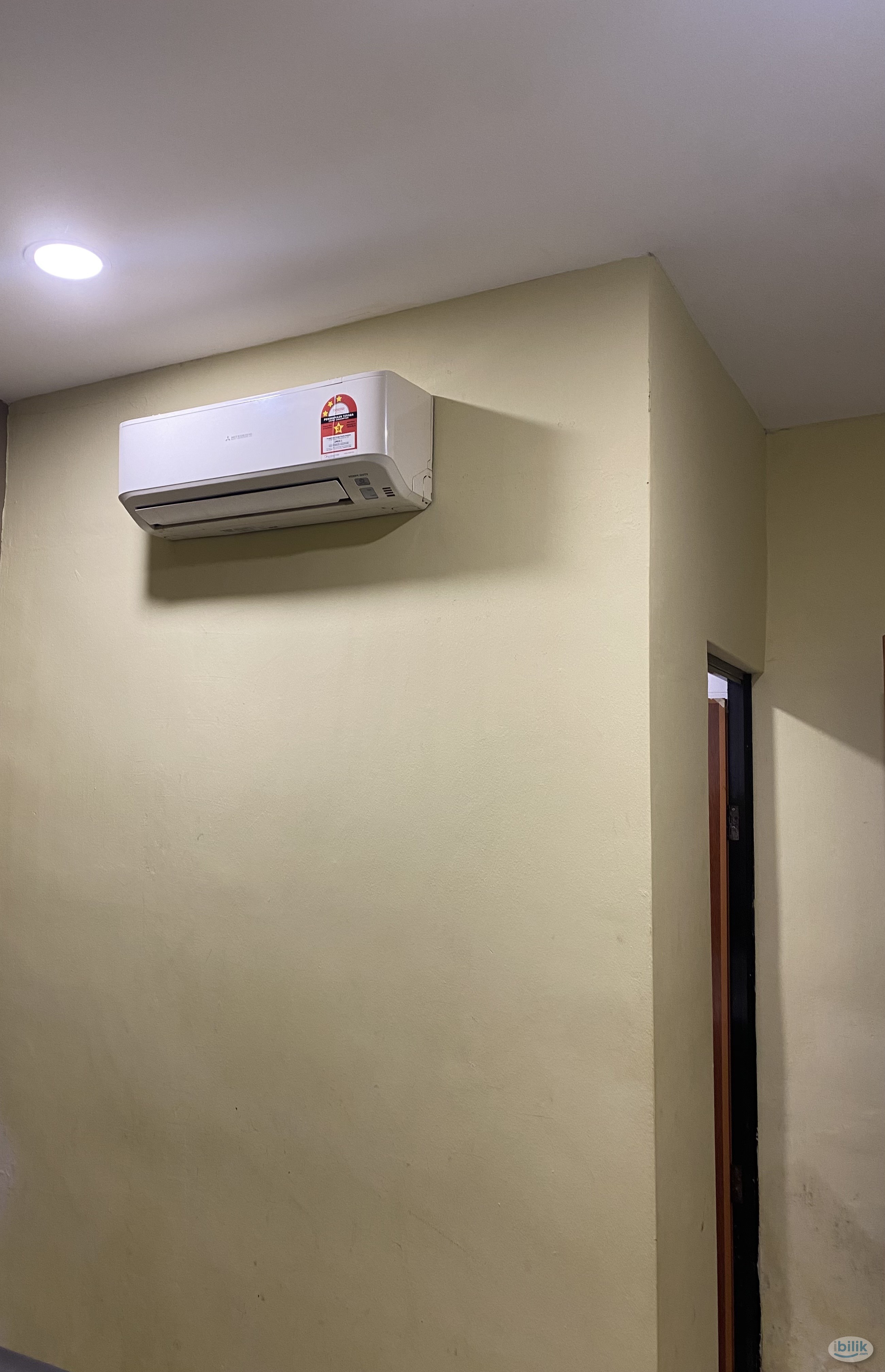 💵 Low Deposit 🚗 10 Min to CIQ🧳Immediate Move In - Image 3