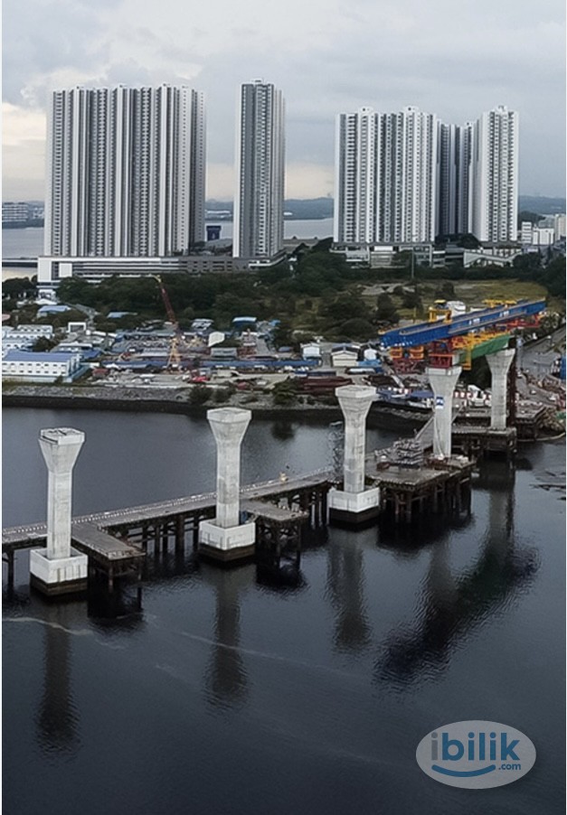 🚶‍♂️Walking Distance to JB Custom🧳Immediate Move In💰Low Deposit - Image 1