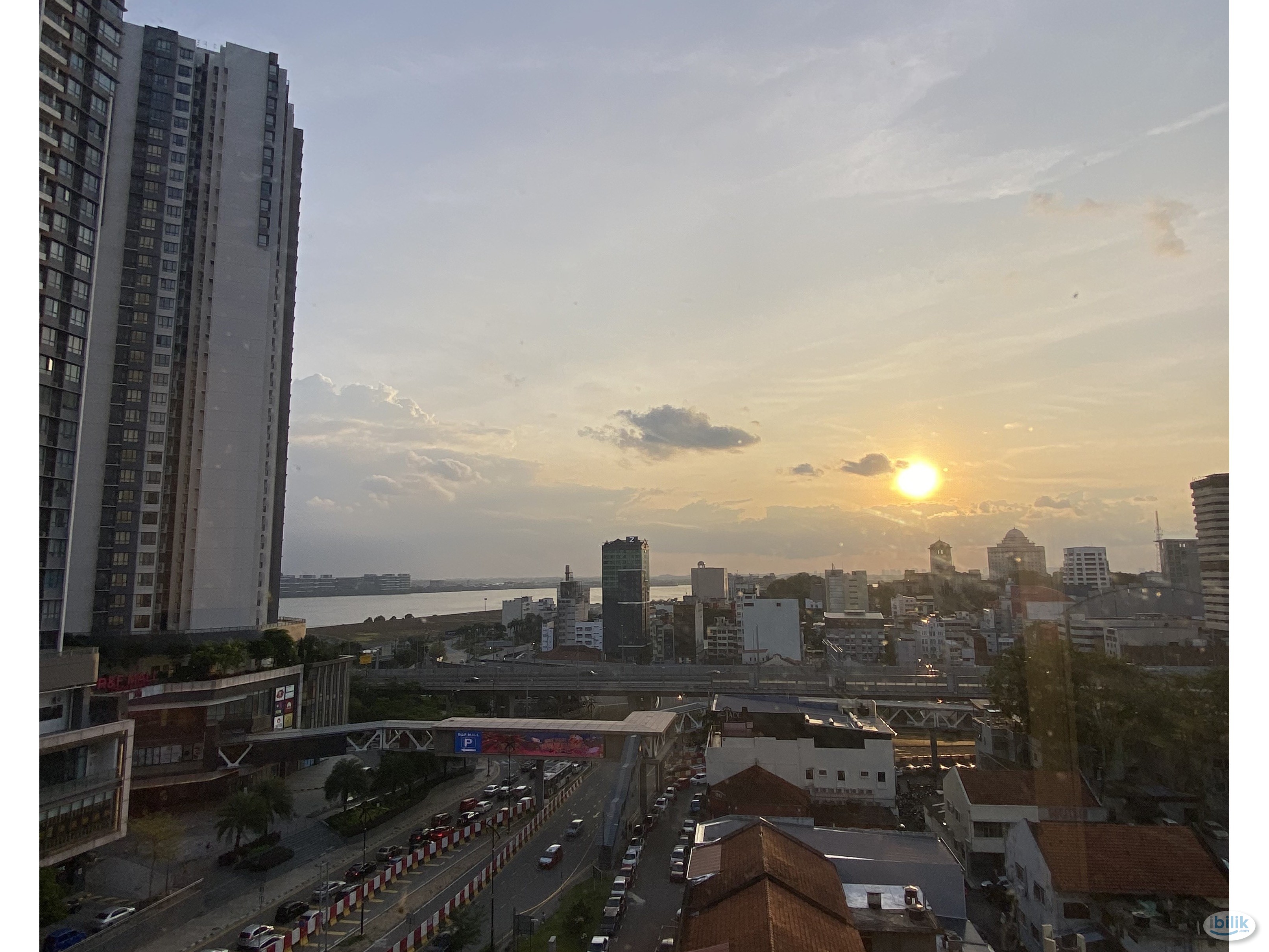 🔥🔥Opposite R&F💵Low Deposit🚶‍♂️🚶‍♂️Walking Distance to CIQ - Image 3