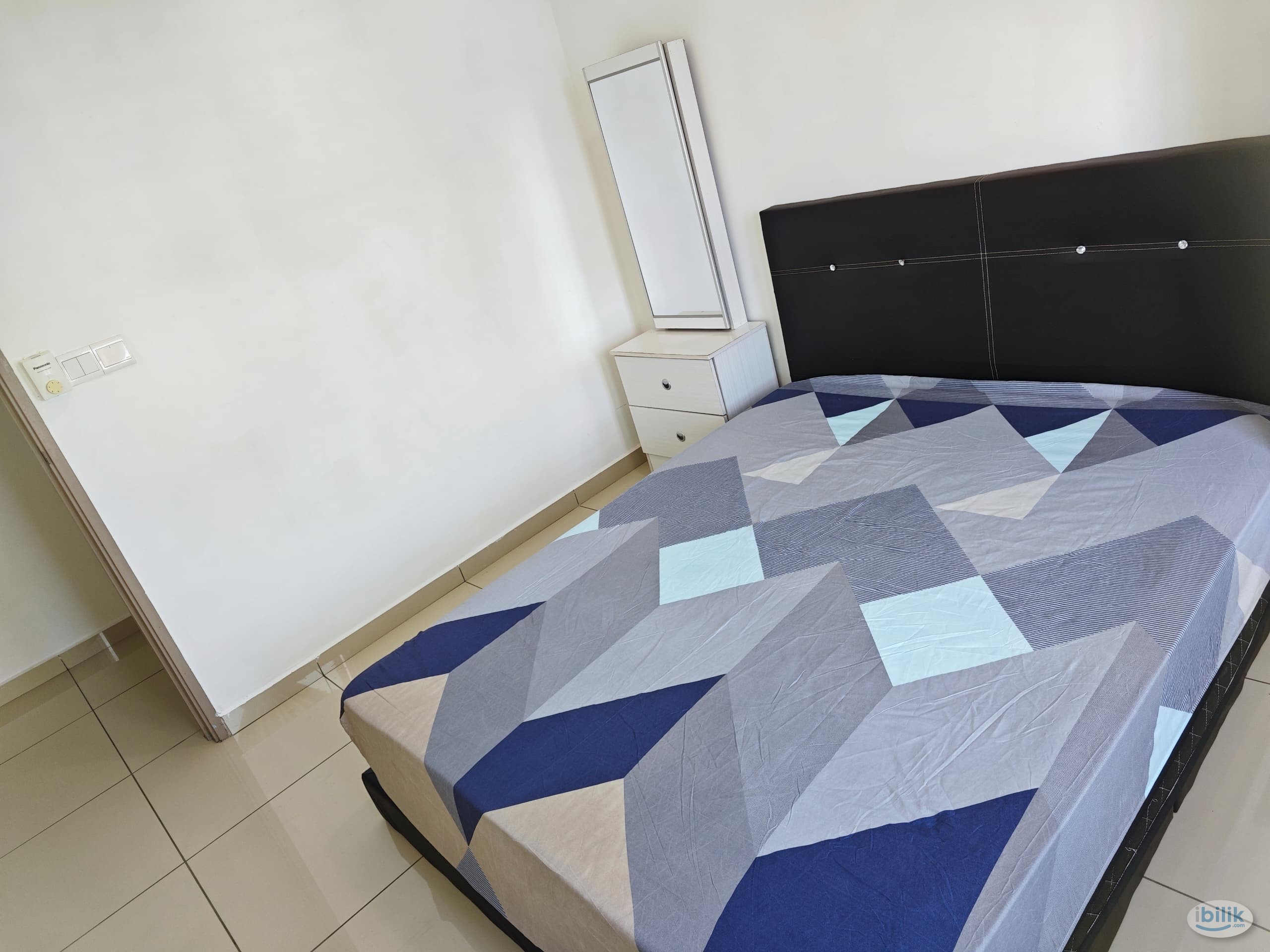 Middle Room at Bayan Lepas, Penang - Image 3