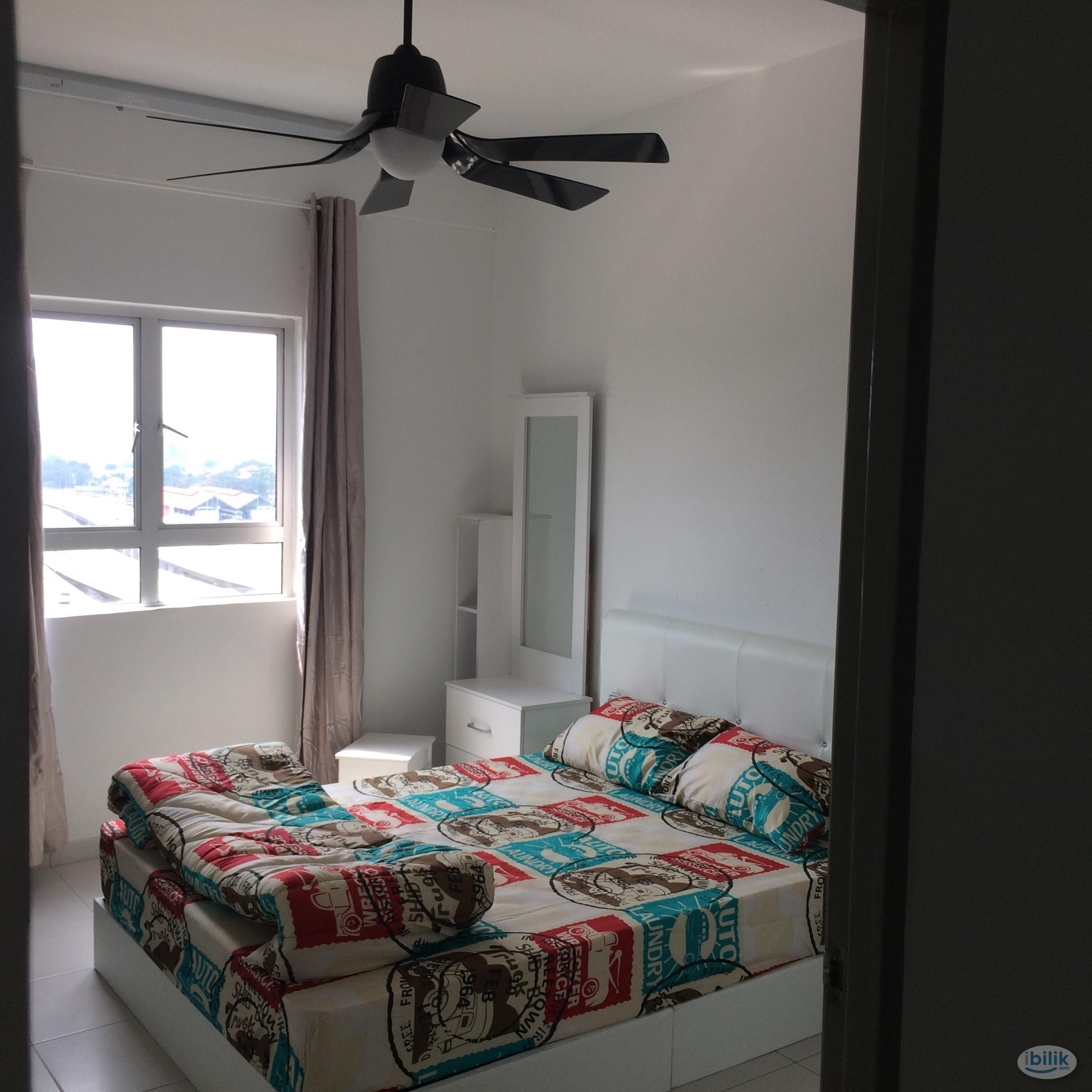 Attached Bathroom & FEMALE & NO DEPOSIT & NEXT LRT - Image 4