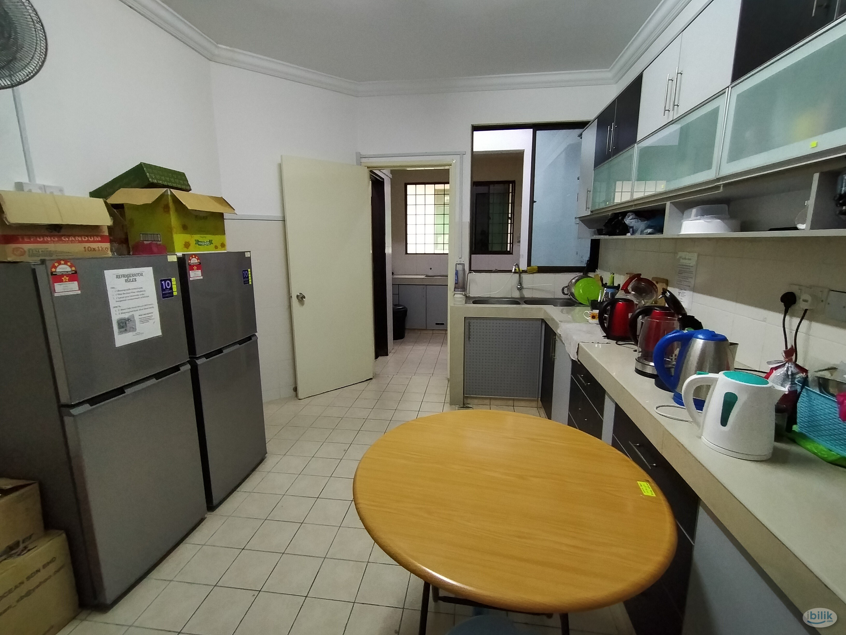 Middle Room at TTDI, Kuala Lumpur - Image 3