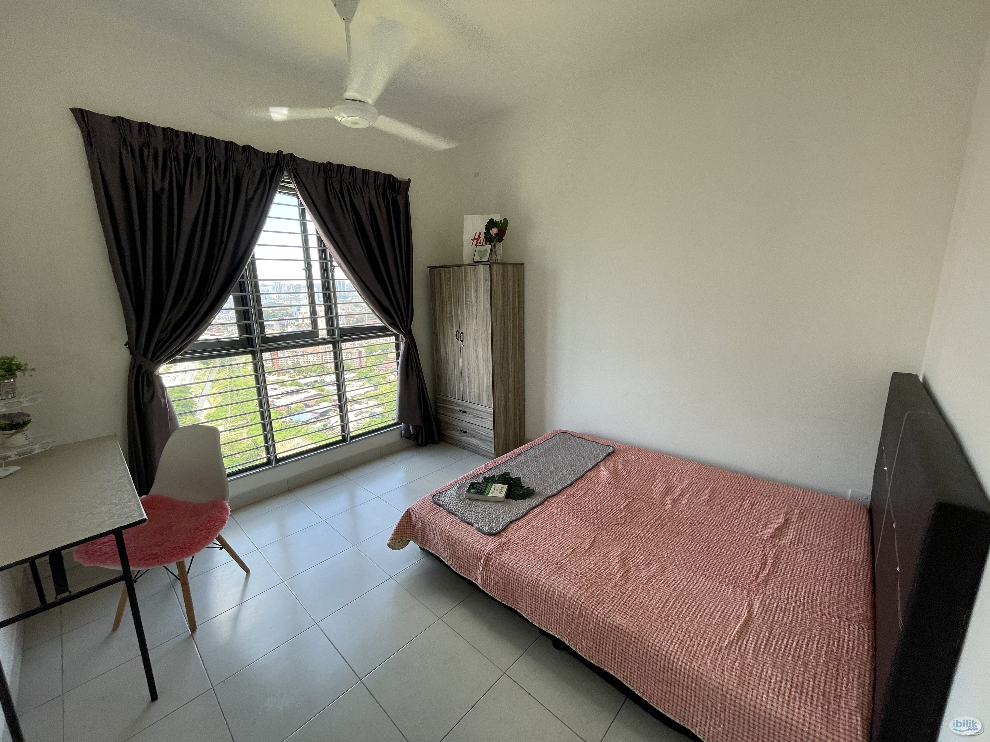 Near KTM & MRT Kg Batu 🏡 Fully Furnished Master Room with Private Bathroom @ Sentul 🏡 NearJalan Ipoh and Jalan Kuching - Image 1