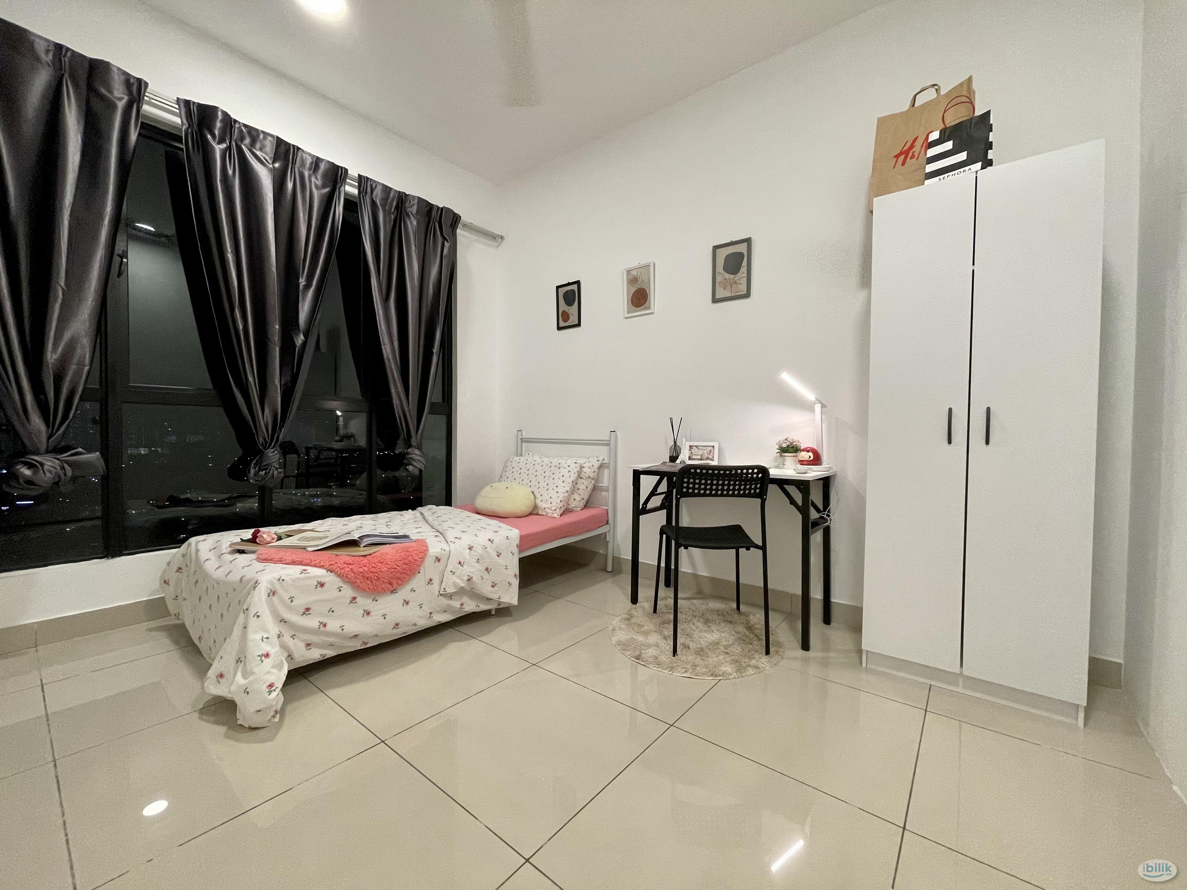 🌟 Medium Room with Balcony @ Sentul 🌟 Near MRT and KTM; Quick Access to KLCC Area - Image 3