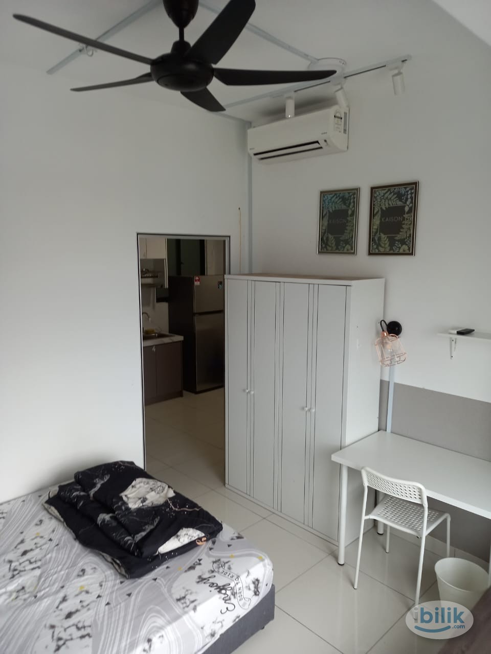 Middle Room at Greenfield Residence, Bandar Sunway - Image 3