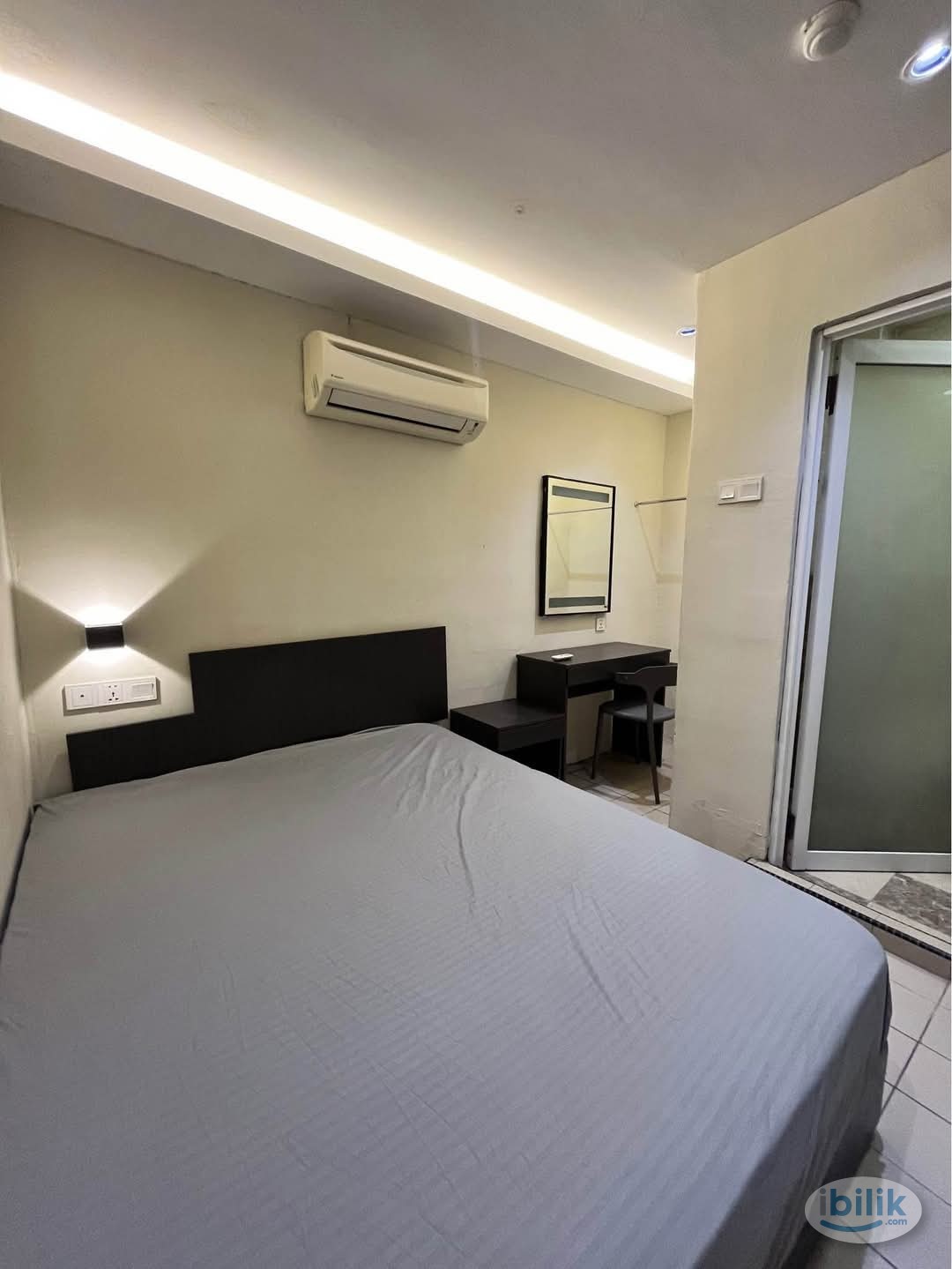 Zero Deposit⭐️⭐️ Q Inn Hotel Room at PJS 8, Bandar Sunway Attached Private Toilet - Image 3