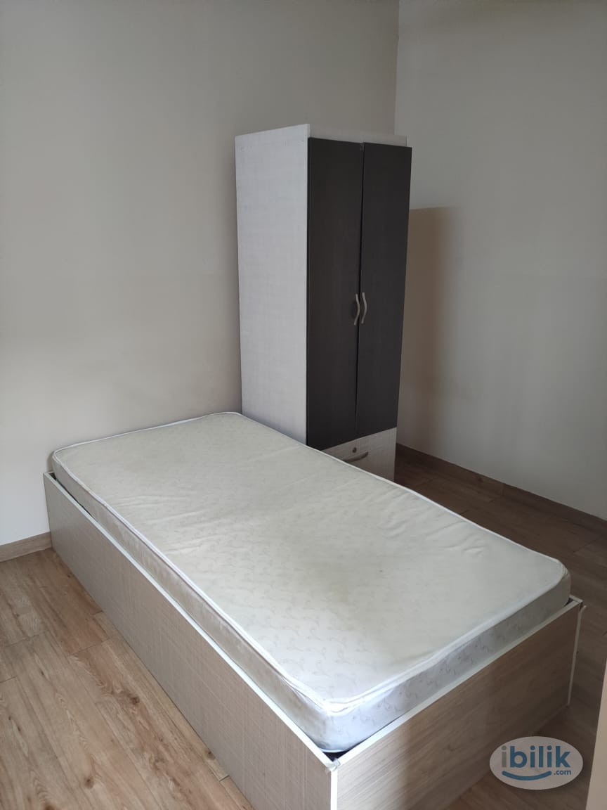 Single Room at Bandar Putra Permai, Seri Kembangan - Image 2