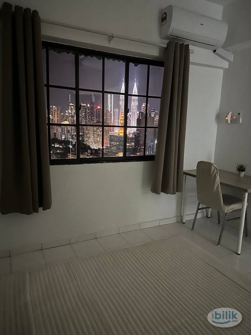Deluxe Queen room with city view "READY MAY 2026" at The Vistana Residences, Titiwangsa - Image 1